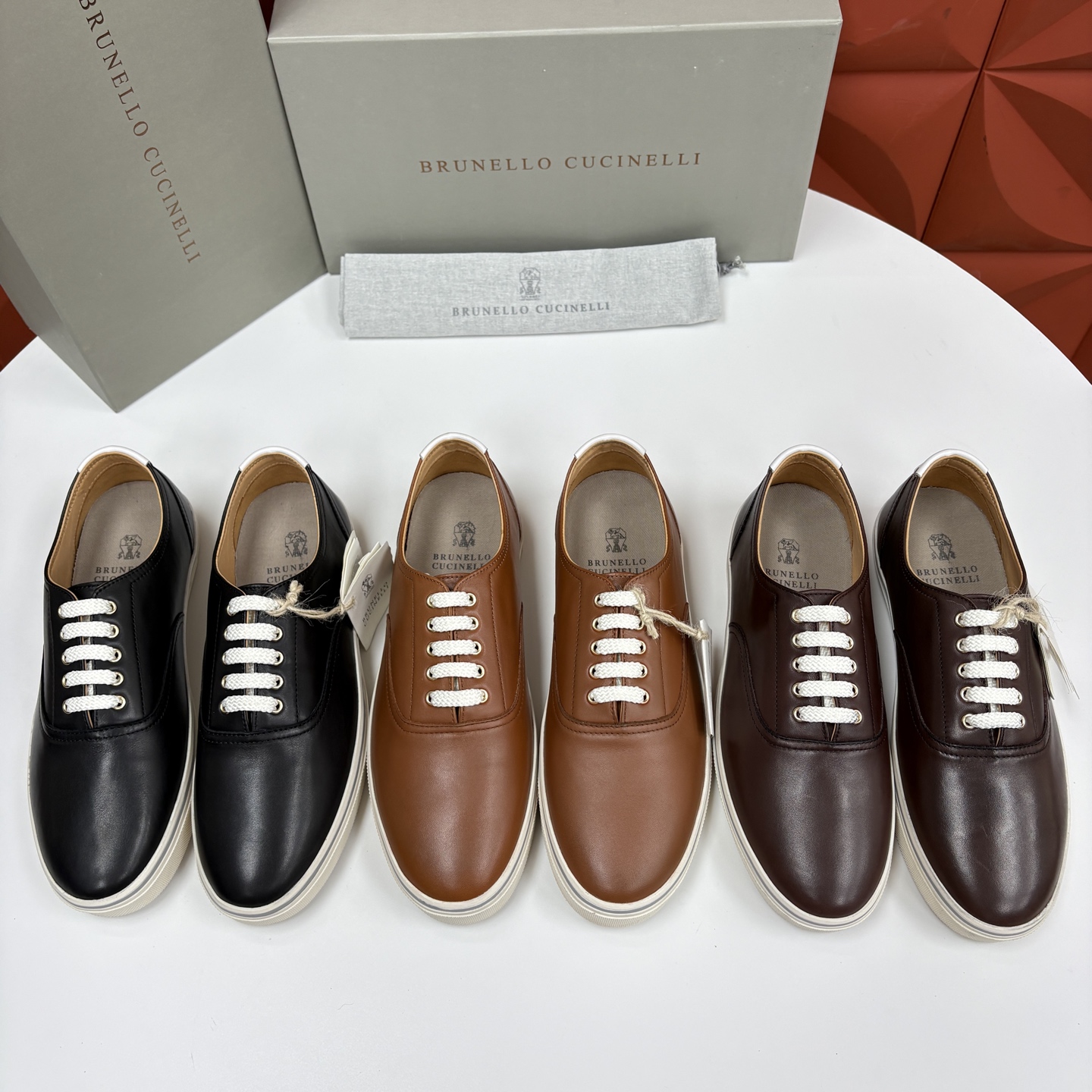 💋💍BC 家新品 Brunello Cucinell* 板鞋系列的标志胶底鞋款,休闲运动板鞋 这款本季精美色 💋💍BC 家新品 Brunello Cucinell* 板鞋系列的标志胶底鞋款,休闲运动板鞋 这款本季精美色