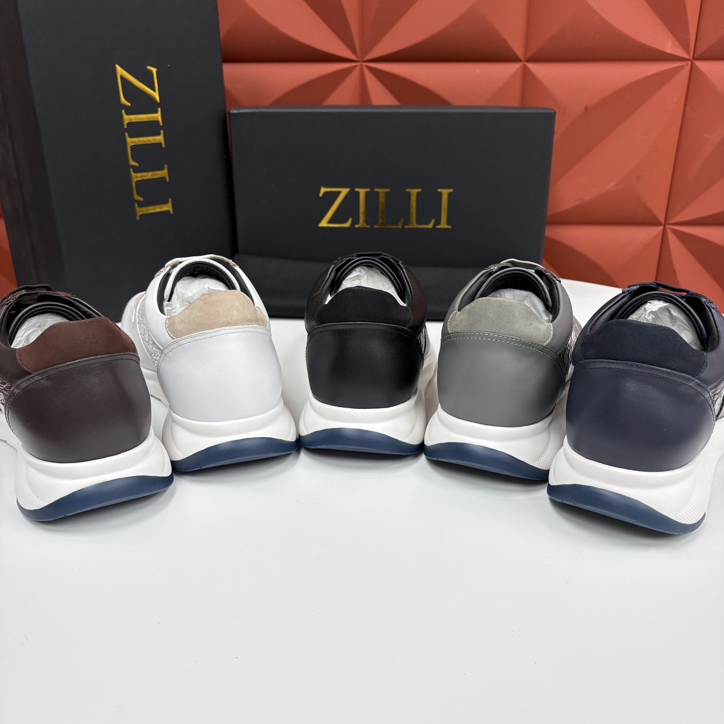 💋💍ZL家新品 Zill* 兹-利 是1970创立的法国奢侈男装品牌 缝线装饰男士休闲运动鞋 当法式奢华邂逅意式 💋💍ZL家新品 Zill* 兹-利 是1970创立的法国奢侈男装品牌 缝线装饰男士休闲运动鞋 当法式奢华邂逅意式