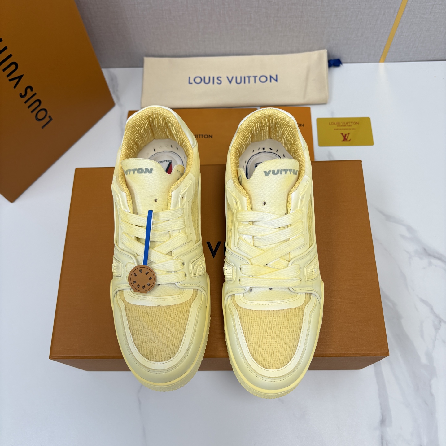 💋💍L家 L～V Trainer 新37 情侣运动鞋 官方  1W+ 尼龙网面水洗变色皮打造 以瞩目色块展现复古篮球鞋的