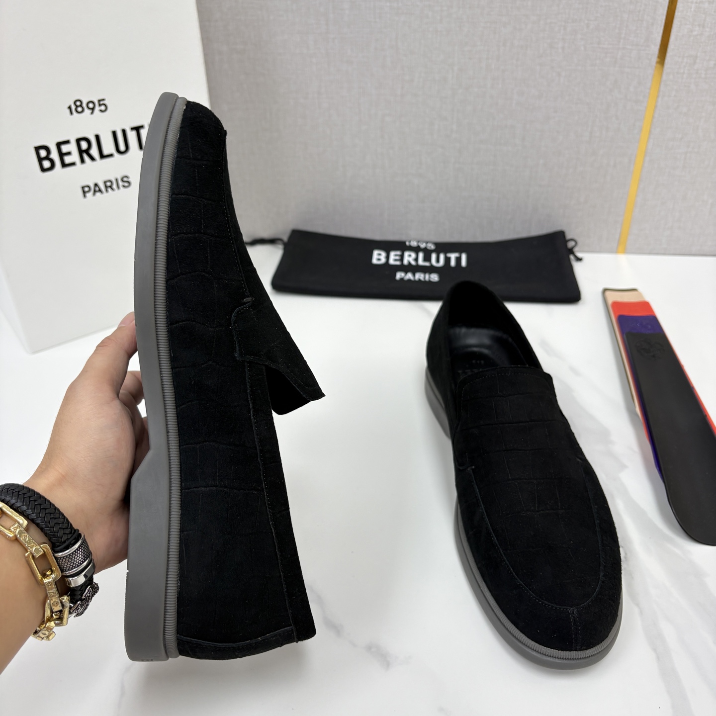 💋💍Berlut* 布鲁提 新款手工擦色拼反毛皮乐福鞋上新 🆕进口反毛山羊皮压鳄鱼纹,优雅与舒适的完美融合 💋💍Berlut* 布鲁提 新款手工擦色拼反毛皮乐福鞋上新 🆕进口反毛山羊皮压鳄鱼纹,优雅与舒适的完美融合