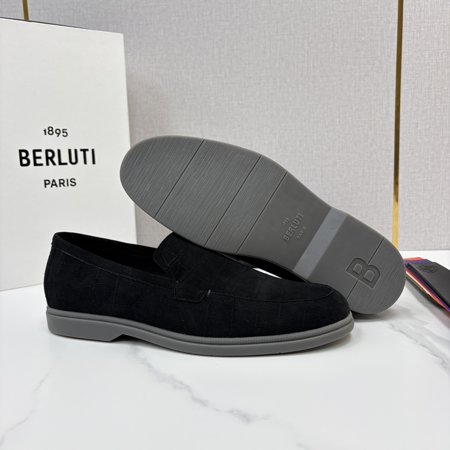 💋💍Berlut* 布鲁提 新款手工擦色拼反毛皮乐福鞋上新 🆕进口反毛山羊皮压鳄鱼纹,优雅与舒适的完美融合 💋💍Berlut* 布鲁提 新款手工擦色拼反毛皮乐福鞋上新 🆕进口反毛山羊皮压鳄鱼纹,优雅与舒适的完美融合