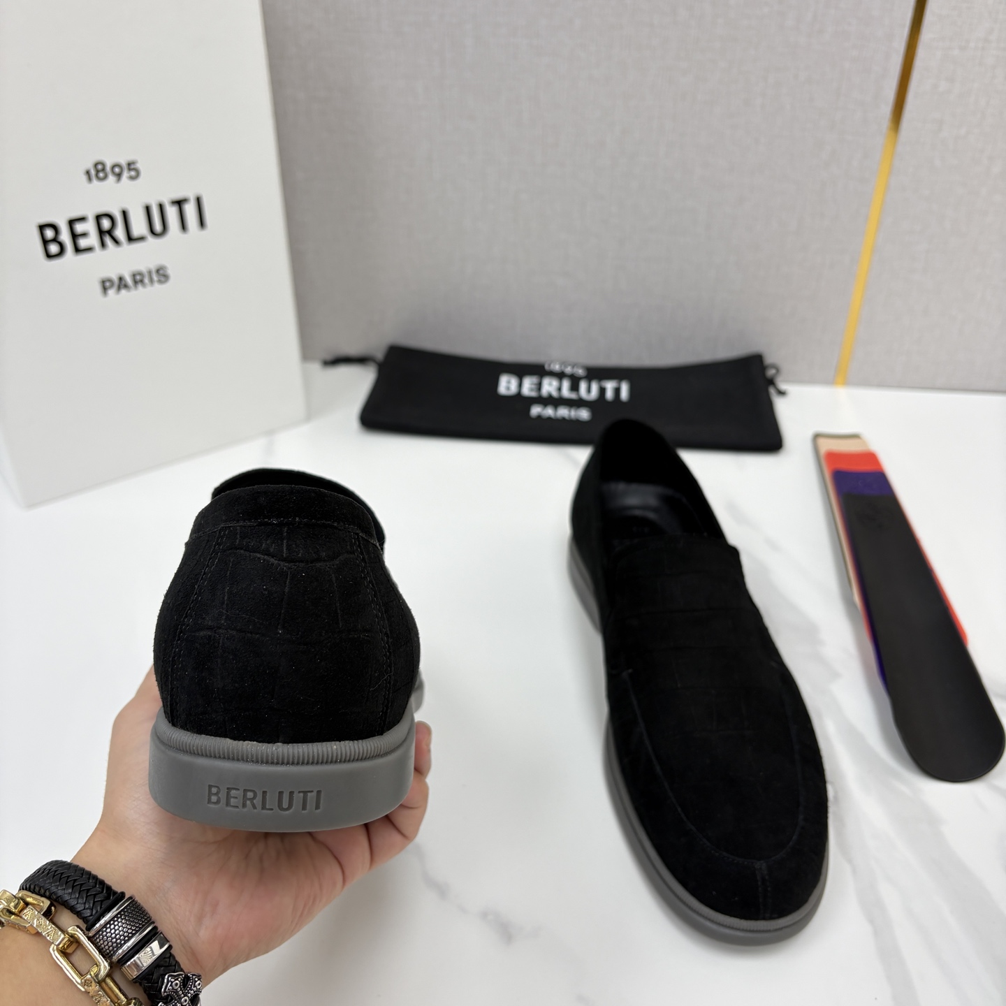 💋💍Berlut* 布鲁提 新款手工擦色拼反毛皮乐福鞋上新 🆕进口反毛山羊皮压鳄鱼纹,优雅与舒适的完美融合 💋💍Berlut* 布鲁提 新款手工擦色拼反毛皮乐福鞋上新 🆕进口反毛山羊皮压鳄鱼纹,优雅与舒适的完美融合