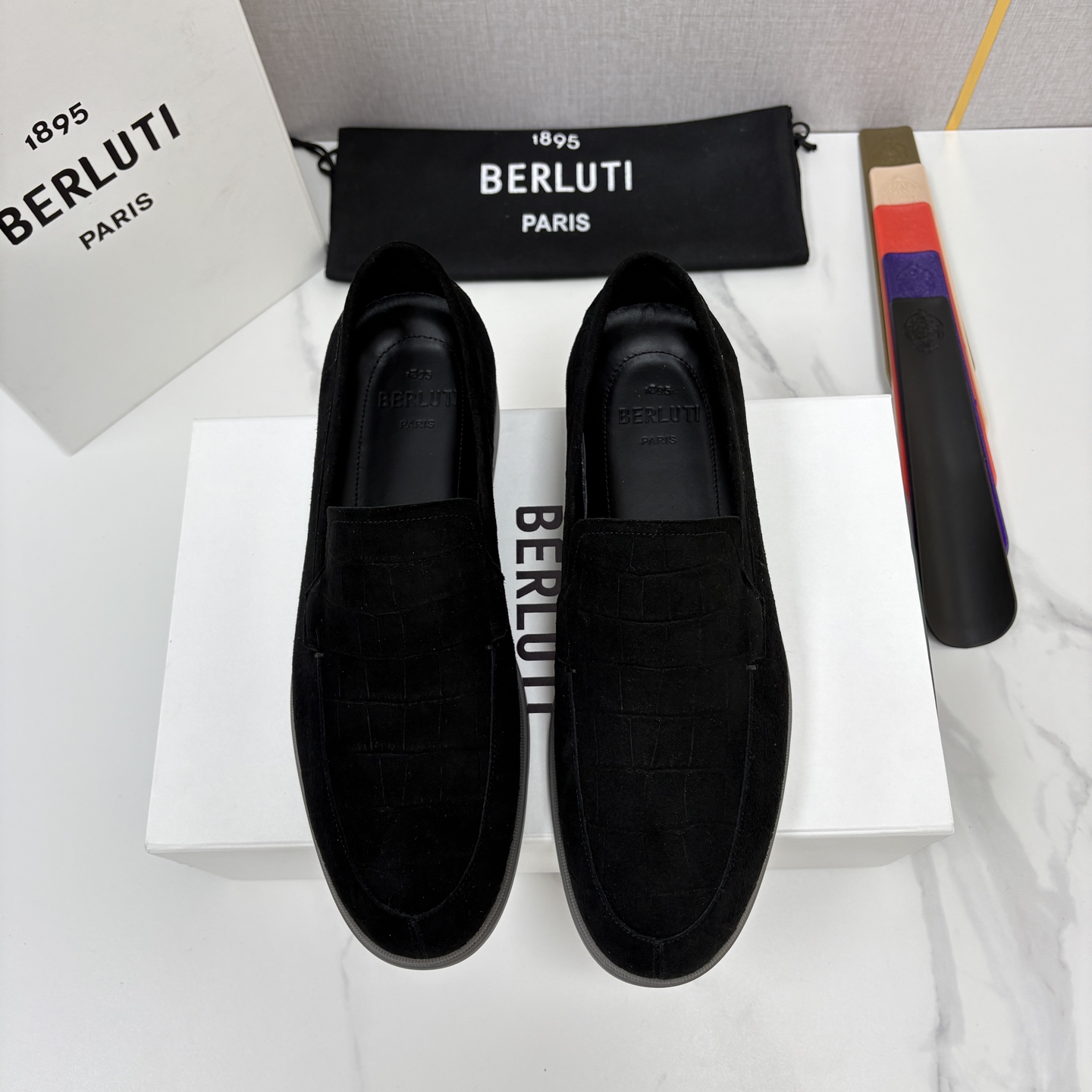 💋💍Berlut* 布鲁提  新款手工擦色拼反毛皮乐福鞋上新    🆕进口反毛山羊皮压鳄鱼纹，优雅与舒适的完美融合   
