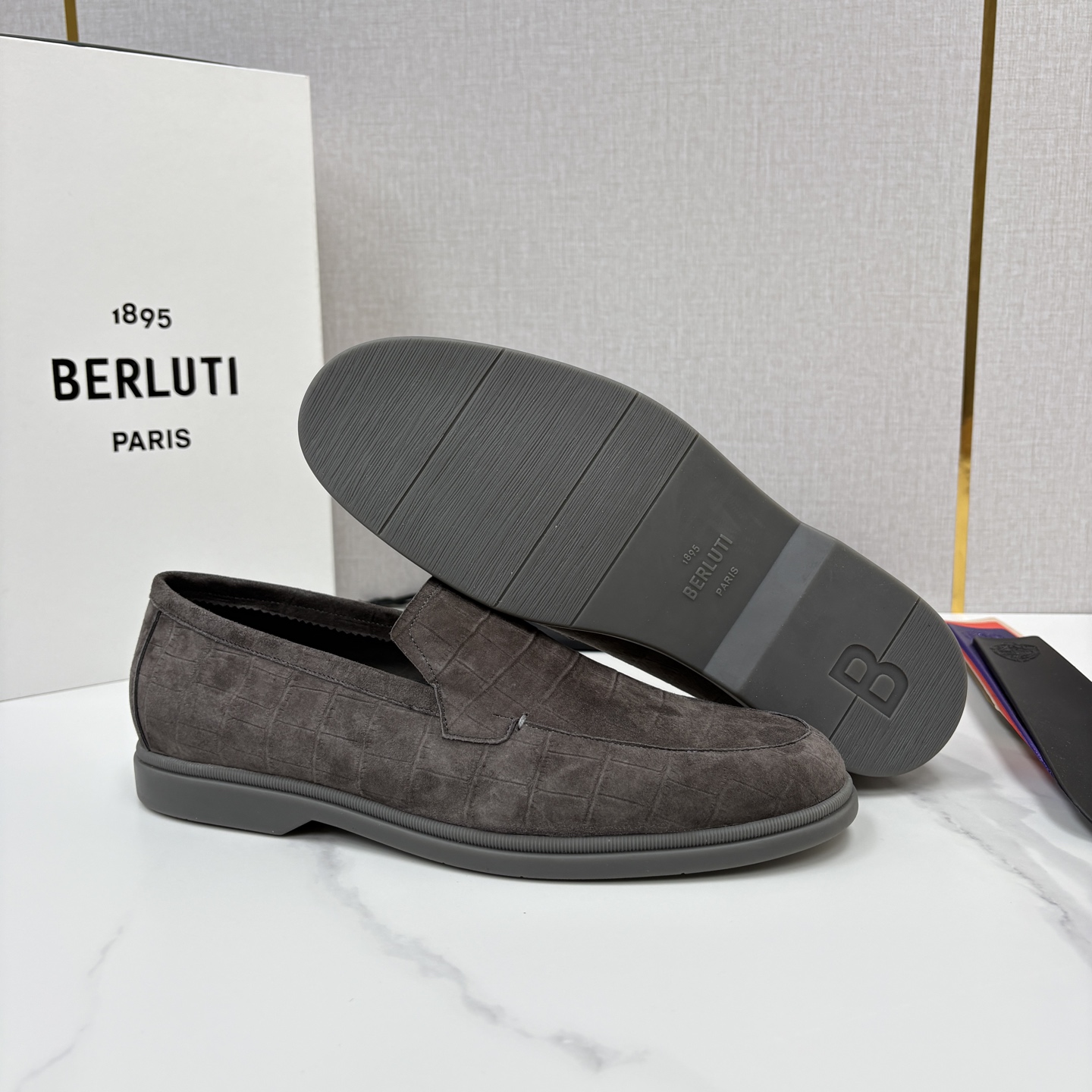 💋💍Berlut* 布鲁提 新款手工擦色拼反毛皮乐福鞋上新 🆕进口反毛山羊皮压鳄鱼纹,优雅与舒适的完美融合 💋💍Berlut* 布鲁提 新款手工擦色拼反毛皮乐福鞋上新 🆕进口反毛山羊皮压鳄鱼纹,优雅与舒适的完美融合