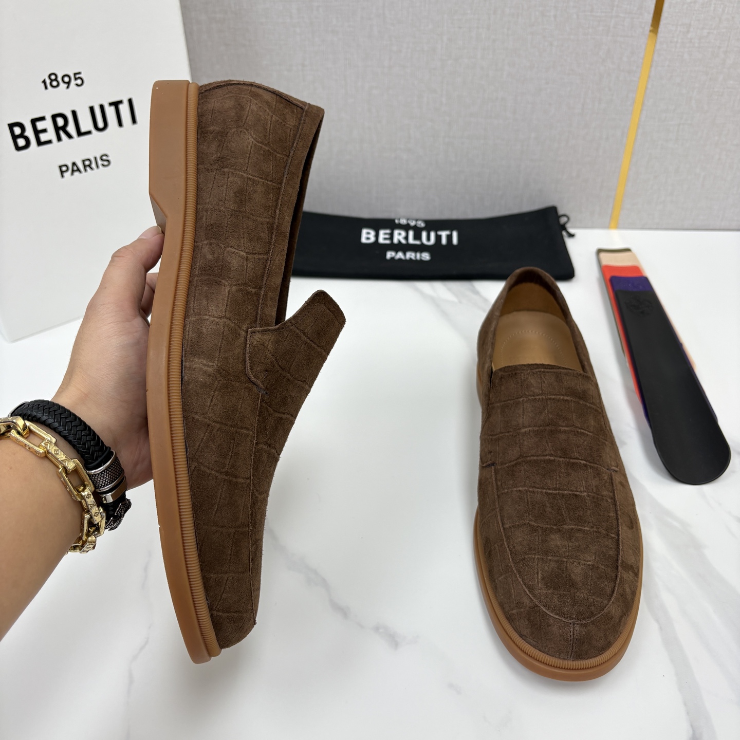💋💍Berlut* 布鲁提 新款手工擦色拼反毛皮乐福鞋上新 🆕进口反毛山羊皮压鳄鱼纹,优雅与舒适的完美融合 💋💍Berlut* 布鲁提 新款手工擦色拼反毛皮乐福鞋上新 🆕进口反毛山羊皮压鳄鱼纹,优雅与舒适的完美融合