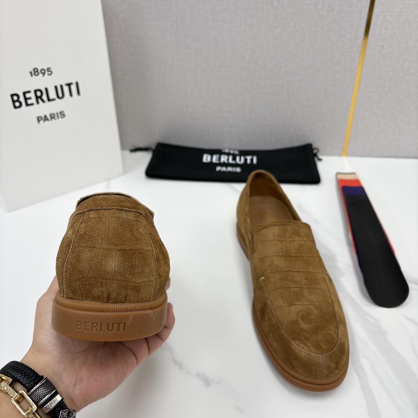 💋💍Berlut* 布鲁提 新款手工擦色拼反毛皮乐福鞋上新 🆕进口反毛山羊皮压鳄鱼纹,优雅与舒适的完美融合 💋💍Berlut* 布鲁提 新款手工擦色拼反毛皮乐福鞋上新 🆕进口反毛山羊皮压鳄鱼纹,优雅与舒适的完美融合