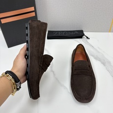 💋💍 代购级 杰尼~亚 Z Zngn* PELLETESSUTA™ 驾车鞋 一脚蹬乐福鞋 此款豆豆鞋采用进口荔 💋💍 代购级 杰尼~亚 Z Zngn* PELLETESSUTA™ 驾车鞋 一脚蹬乐福鞋 此款豆豆鞋采用进口荔