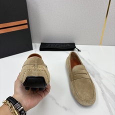 💋💍 代购级 杰尼~亚 Z Zngn* PELLETESSUTA™ 驾车鞋 一脚蹬乐福鞋 此款豆豆鞋采用进口荔 💋💍 代购级 杰尼~亚 Z Zngn* PELLETESSUTA™ 驾车鞋 一脚蹬乐福鞋 此款豆豆鞋采用进口荔
