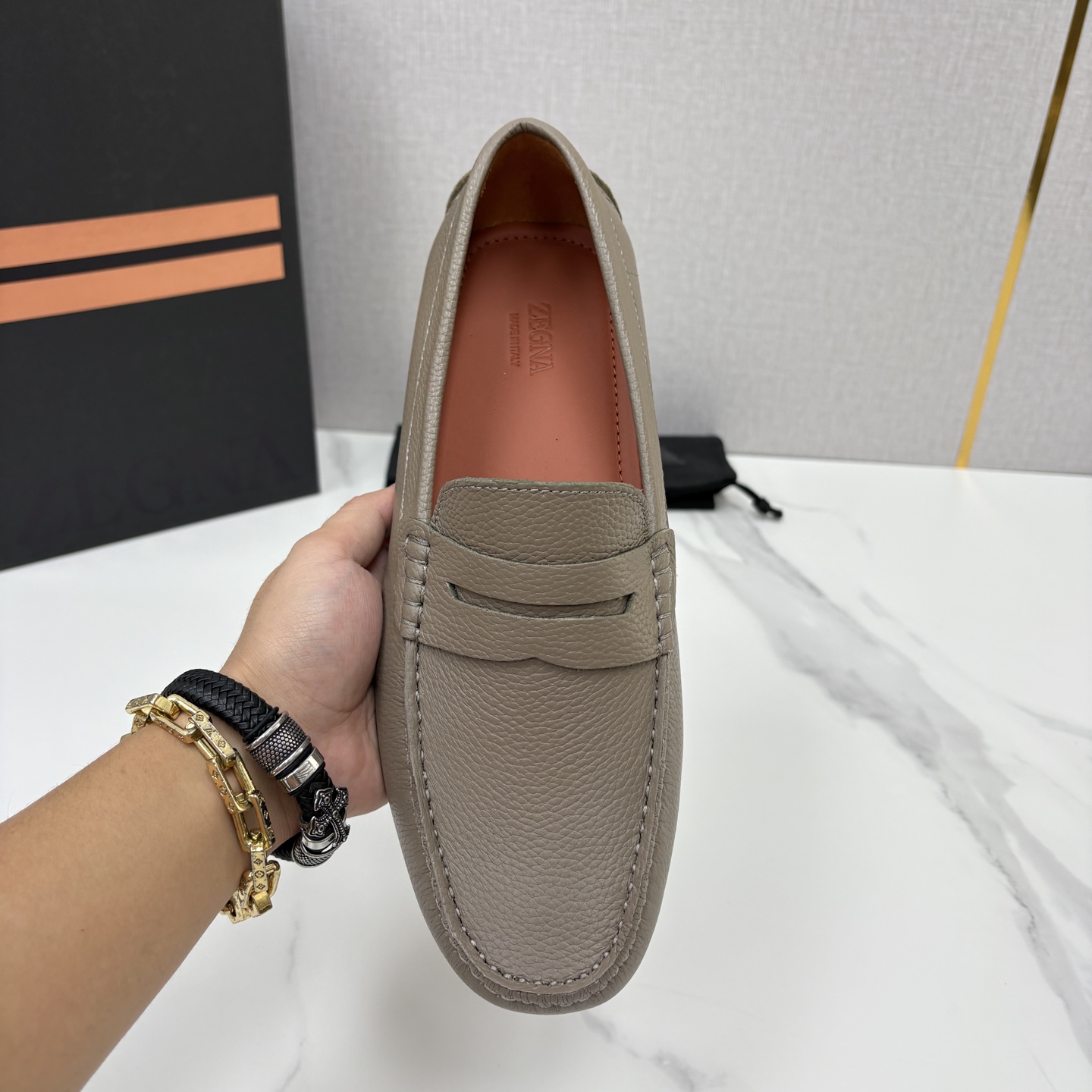💋💍 代购级 杰尼~亚 Z Zngn* PELLETESSUTA™ 驾车鞋 一脚蹬乐福鞋 此款豆豆鞋采用进口荔 💋💍 代购级 杰尼~亚 Z Zngn* PELLETESSUTA™ 驾车鞋 一脚蹬乐福鞋 此款豆豆鞋采用进口荔