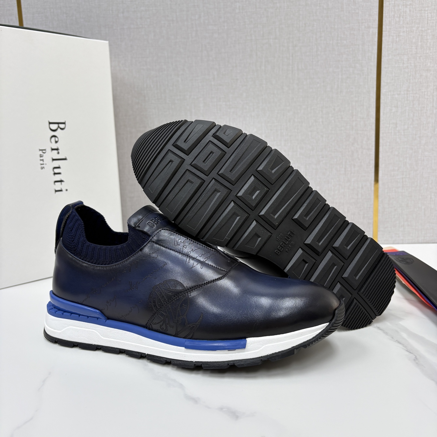 💋💍Berlut* 布鲁提 升级版可做第三代私模大底 Fast Track皮革运动鞋 官方 16700 最新款男士休 💋💍Berlut* 布鲁提 升级版可做第三代私模大底 Fast Track皮革运动鞋 官方 16700 最新款男士休