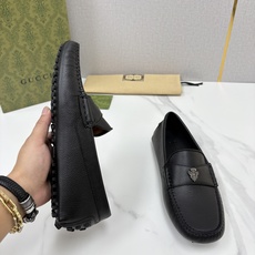 💋💍 G家 代购版 官网同步发售 GUCC* 古~驰 饰马衔扣男士驾车鞋 官方 7,300 经典款式豆豆鞋 💋💍 G家 代购版 官网同步发售 GUCC* 古~驰 饰马衔扣男士驾车鞋 官方 7,300 经典款式豆豆鞋