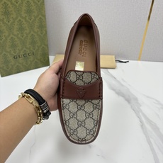 💋💍 G家 代购版 官网同步发售 GUCC* 古~驰 饰马衔扣男士驾车鞋 官方 7,300 经典款式豆豆鞋 💋💍 G家 代购版 官网同步发售 GUCC* 古~驰 饰马衔扣男士驾车鞋 官方 7,300 经典款式豆豆鞋