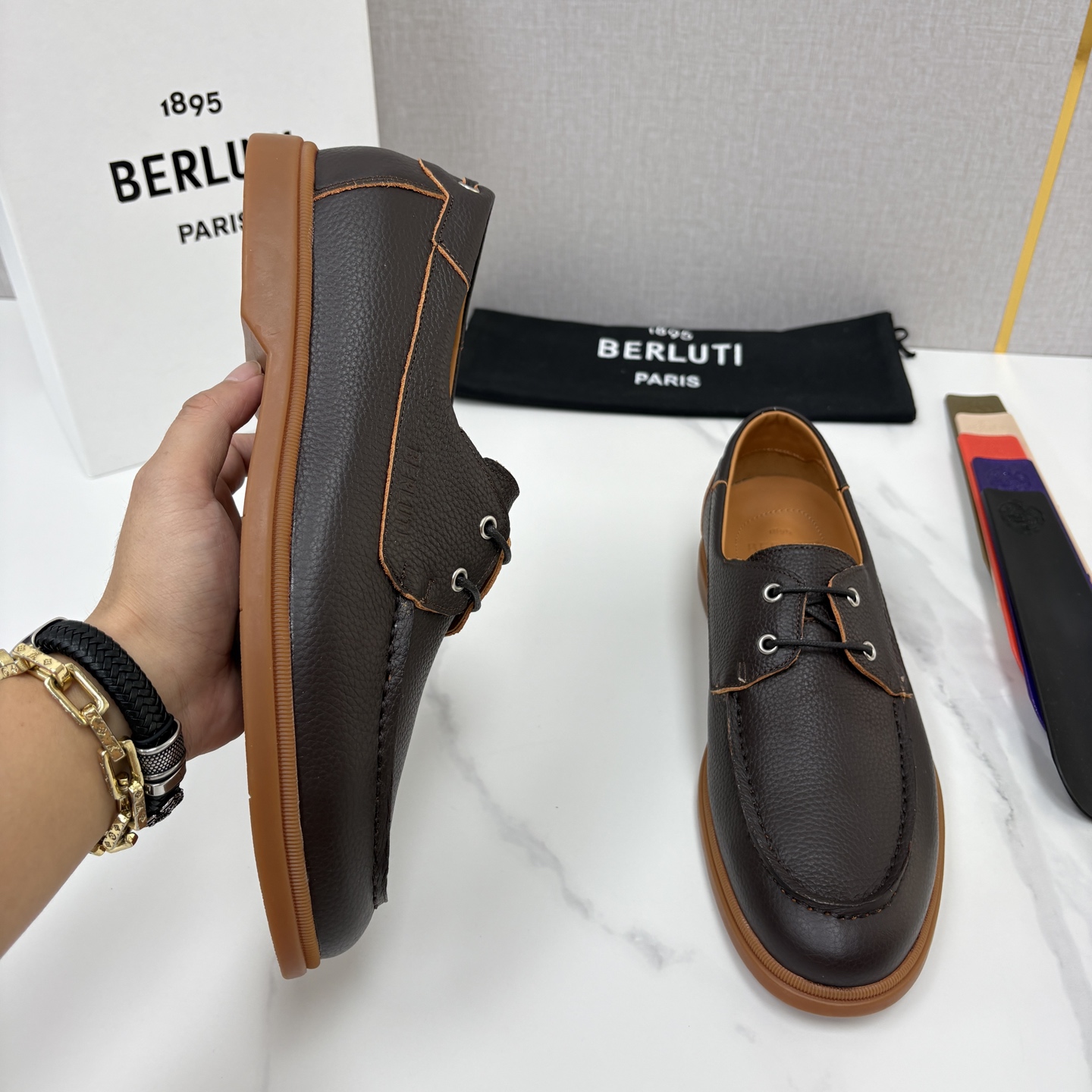 💋💍Berlut* 布鲁提 休闲系带乐福船鞋 绅士日常的轻奢之选 甄选细腻鹿皮🫎🫎打造,皮面肌理饱满柔和, 💋💍Berlut* 布鲁提 休闲系带乐福船鞋 绅士日常的轻奢之选 甄选细腻鹿皮🫎🫎打造,皮面肌理饱满柔和,