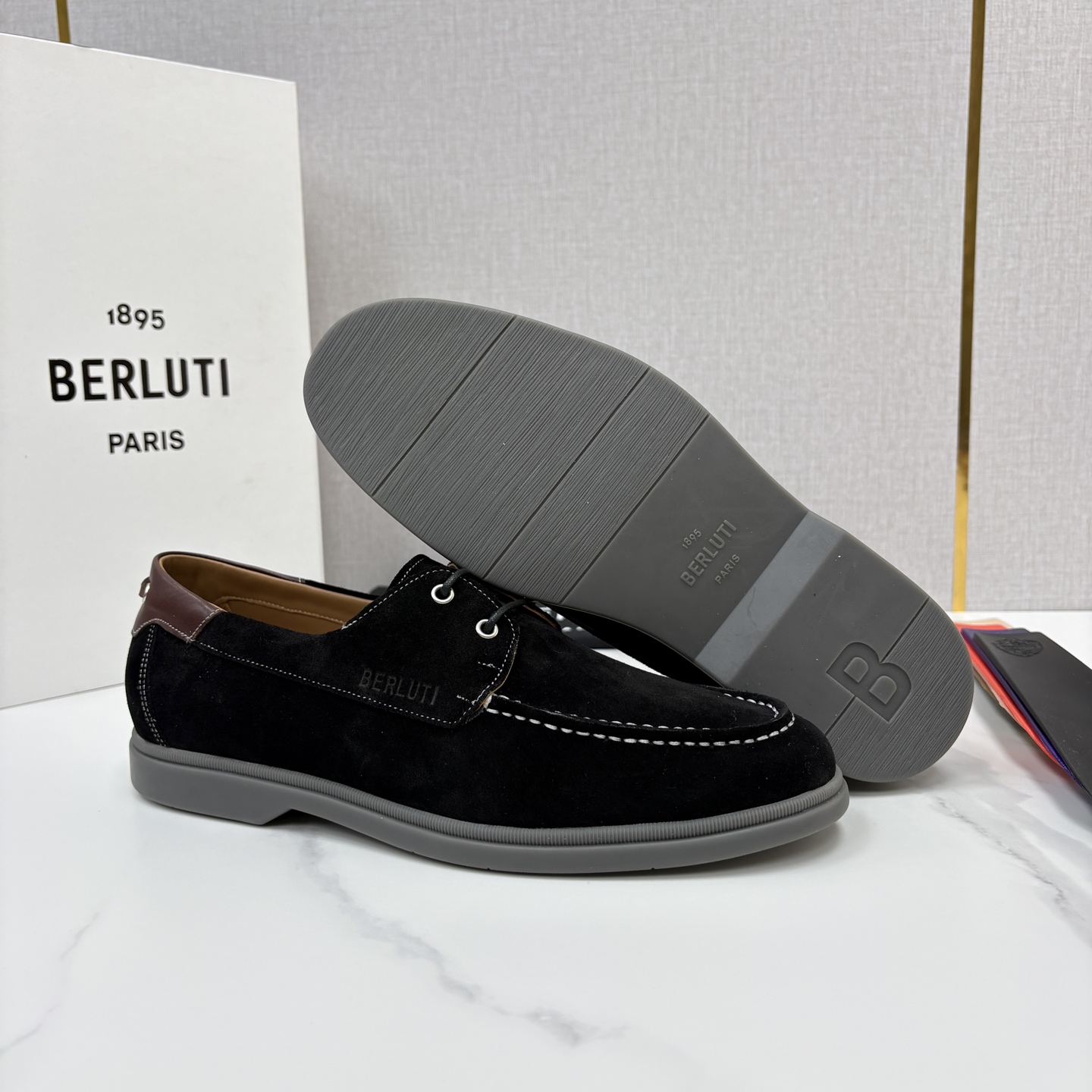 💋💍Berlut* 布鲁提 休闲系带乐福船鞋 绅士日常的轻奢之选 甄选进口细腻反毛皮打造,皮面肌理饱满柔和 💋💍Berlut* 布鲁提 休闲系带乐福船鞋 绅士日常的轻奢之选 甄选进口细腻反毛皮打造,皮面肌理饱满柔和