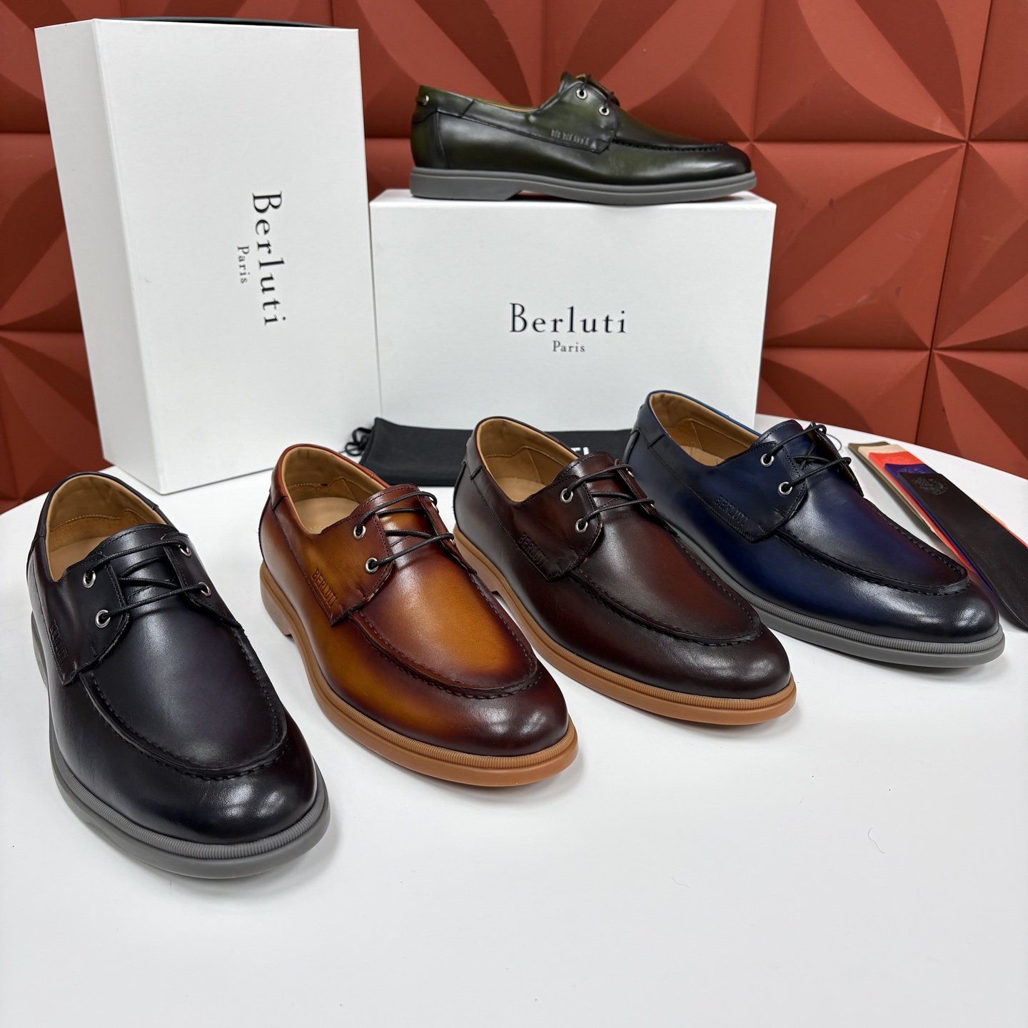 💋💍Berlut* 布鲁提 休闲系带乐福船鞋 绅士日常的轻奢之选 甄选进口细腻小牛皮胚改色打造,皮面平纹柔 💋💍Berlut* 布鲁提 休闲系带乐福船鞋 绅士日常的轻奢之选 甄选进口细腻小牛皮胚改色打造,皮面平纹柔