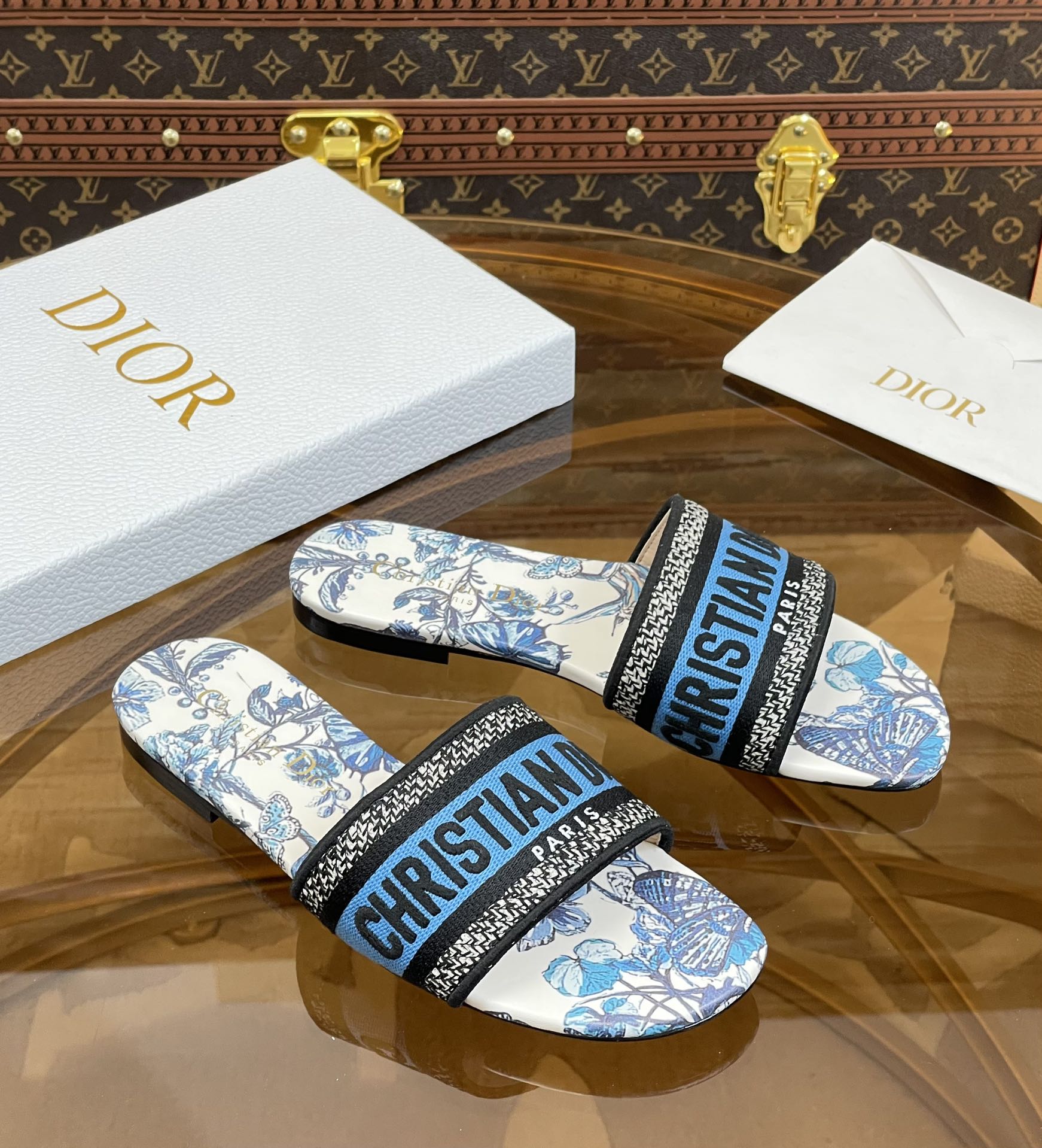 Dior Slides