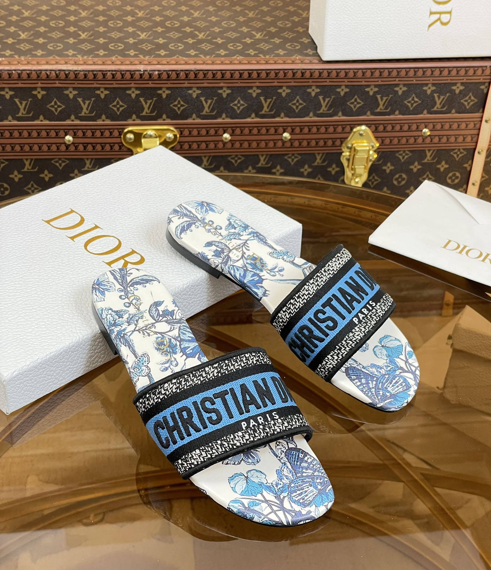 Dior Slides