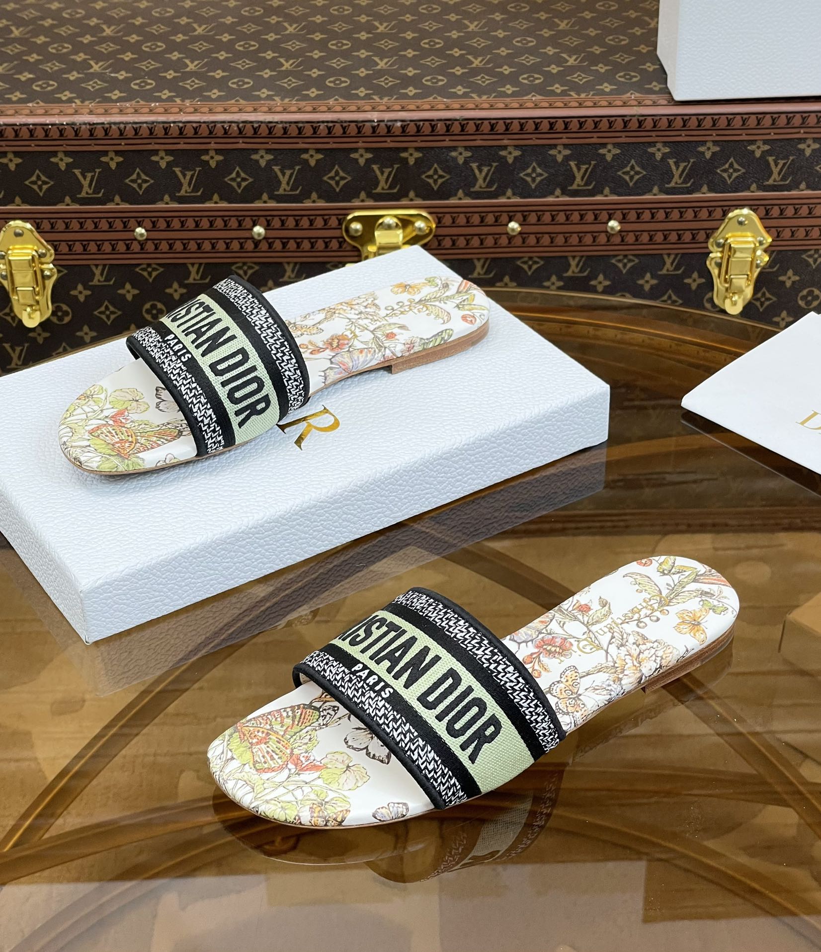 Dior Slides