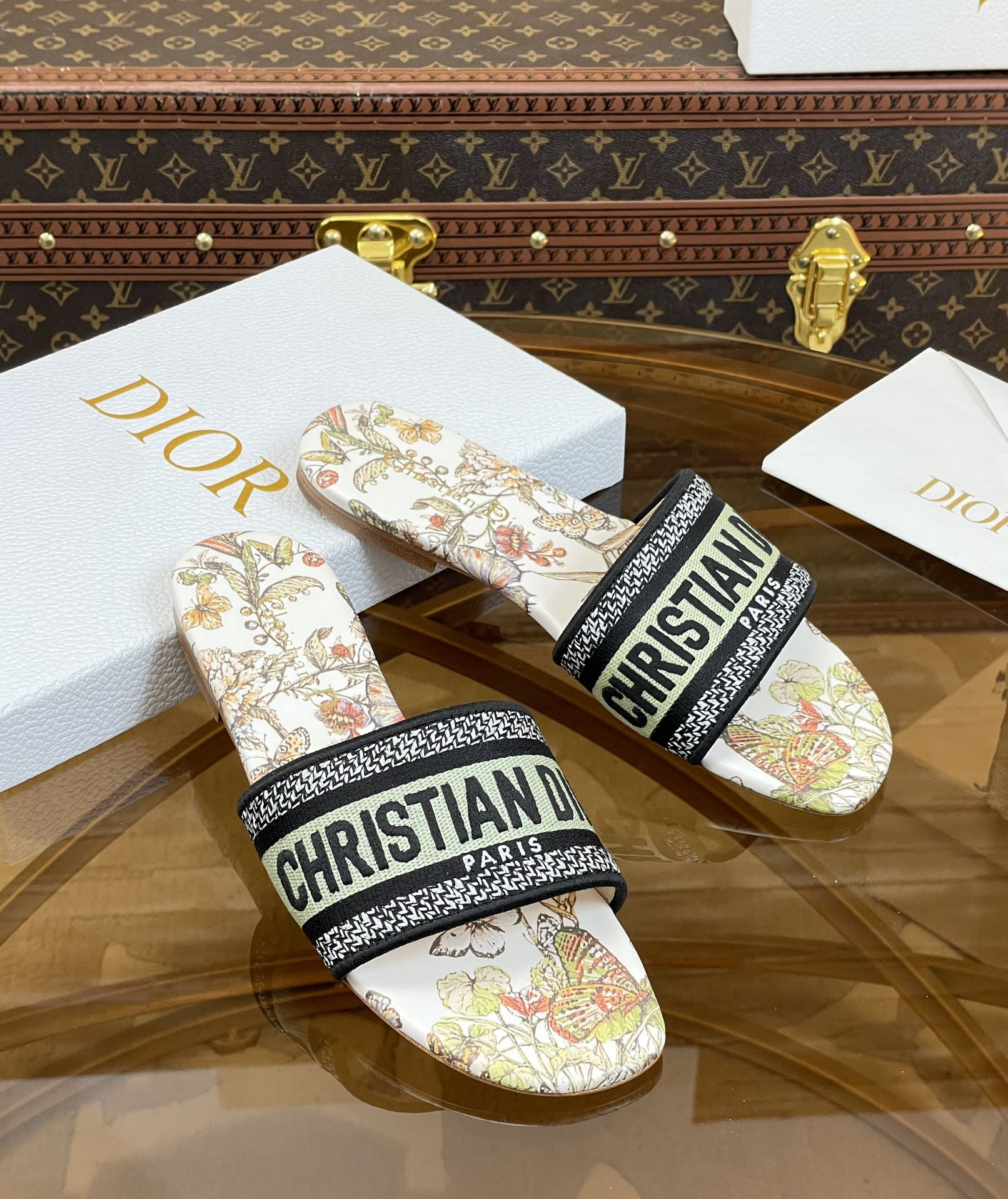 Dior Slides