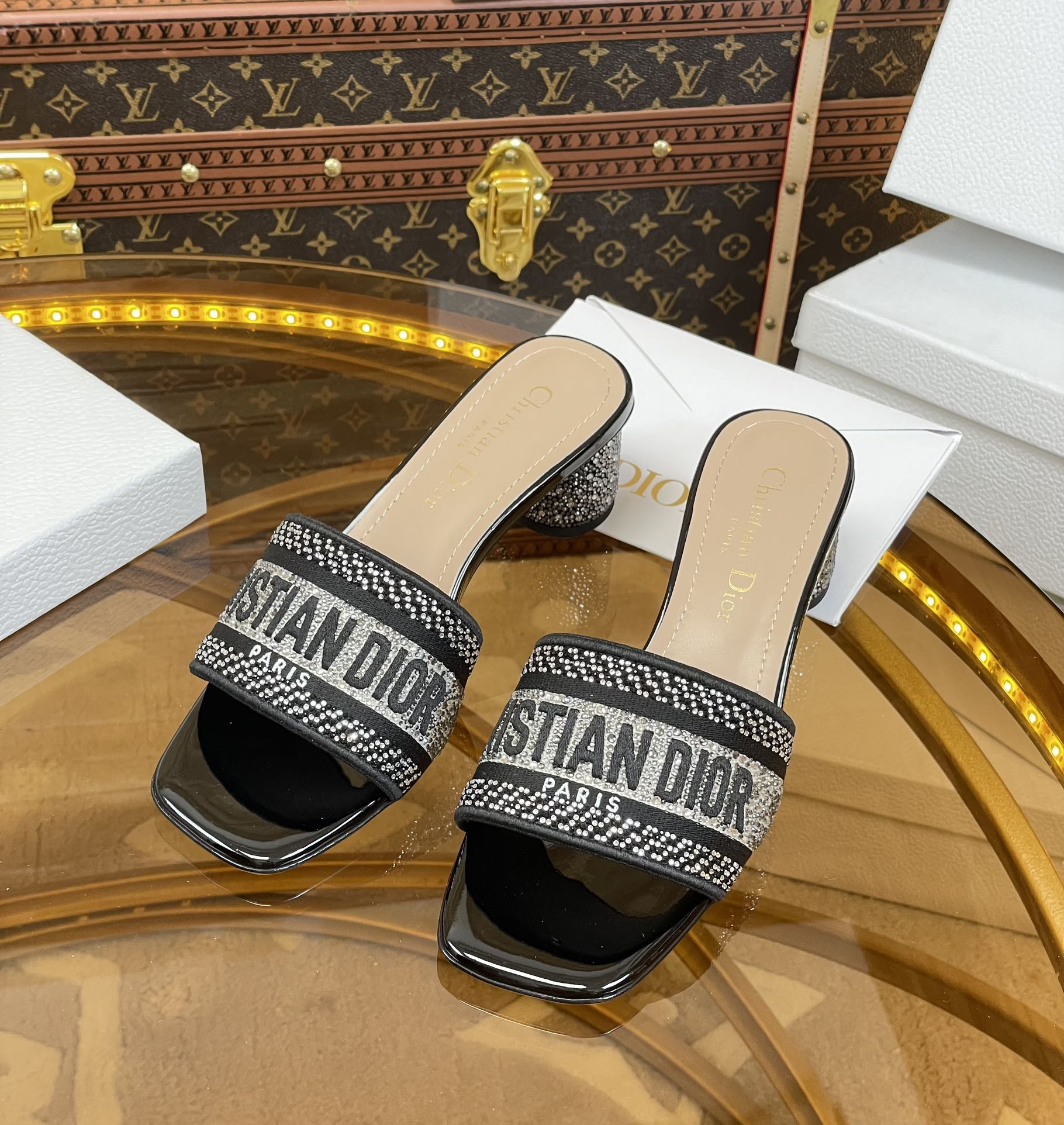 Dior Slides