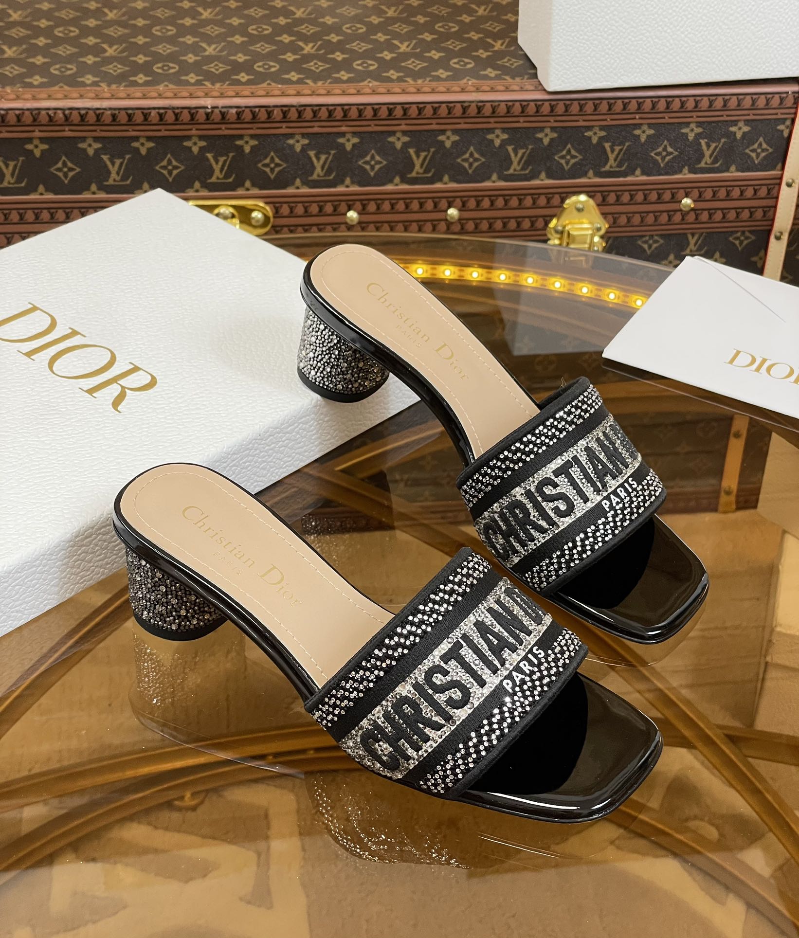 Dior Slides