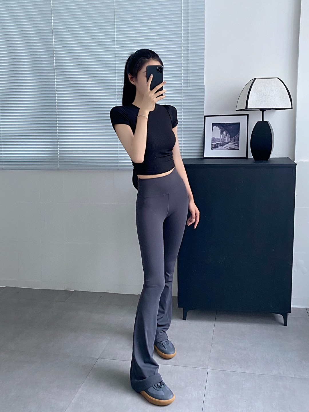 Lululemon All It Takes t-shirt yoga black