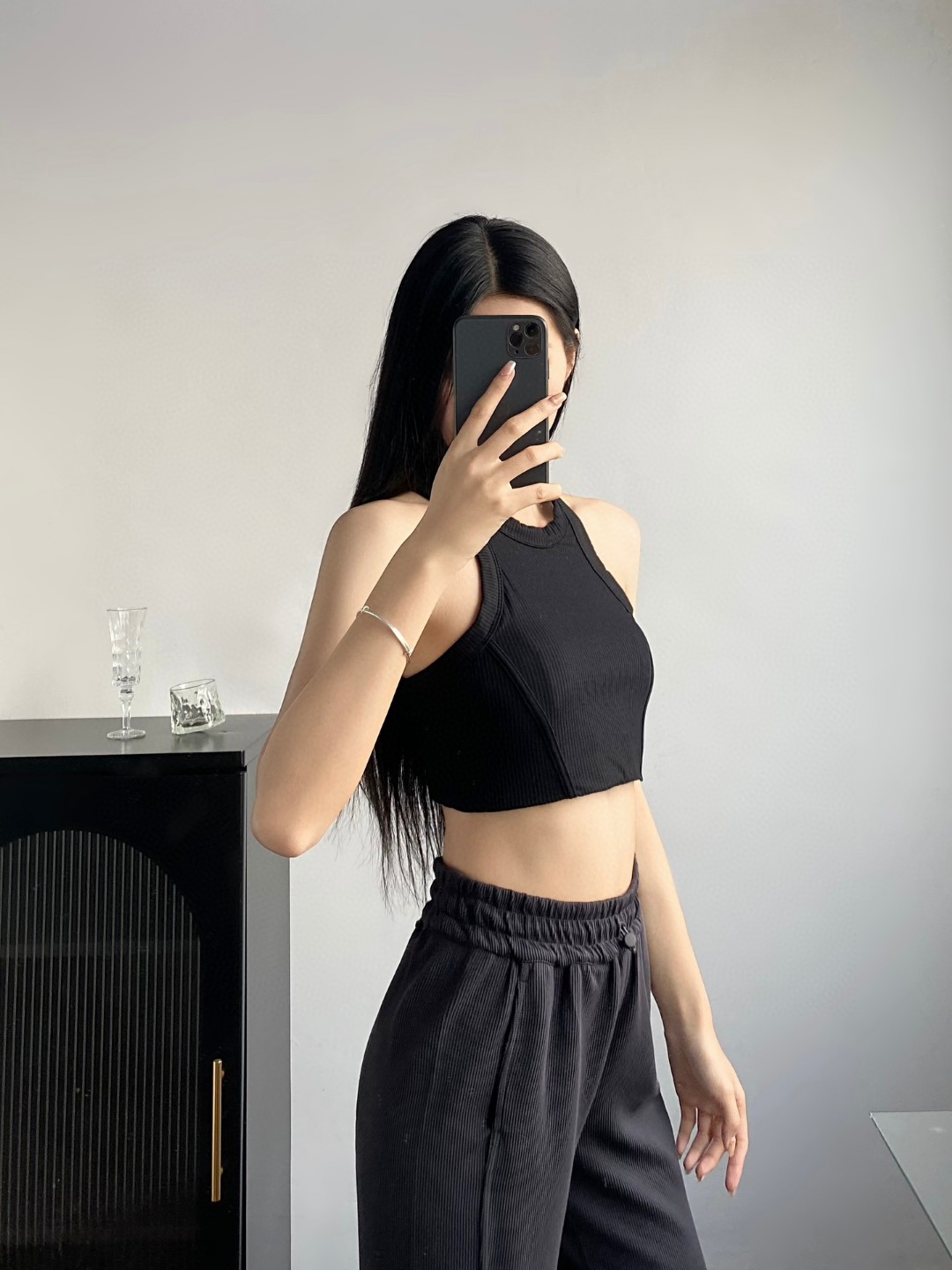 Lululemon sports bra yoga black
