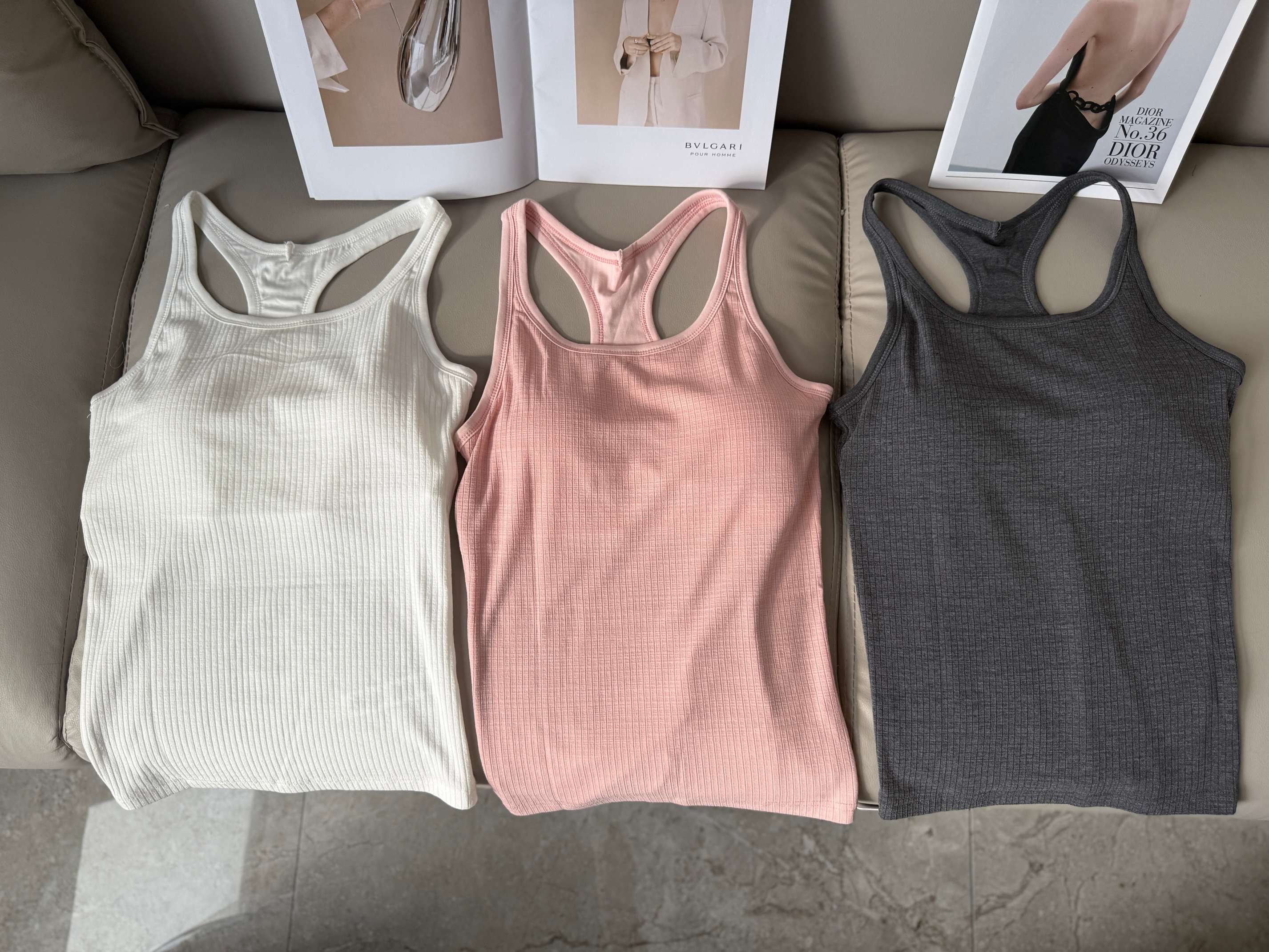 Alo Tank Top Aloyoga Women s Summer I-Belt Bra Pad Integrated Cup Beautiful Back Sports Fitness Yoga Vest