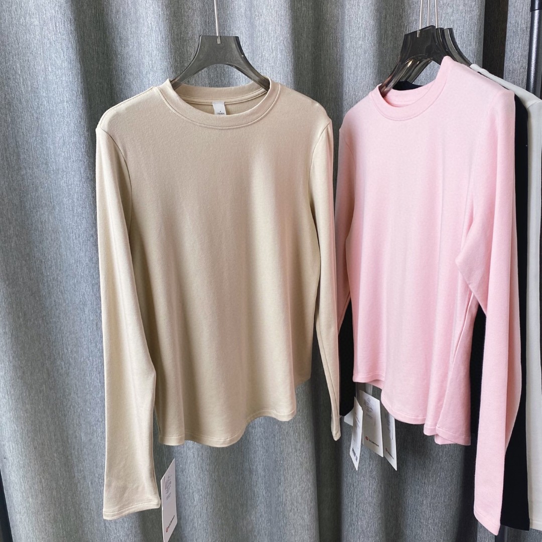 Lululemon long sleeve everyday black yoga