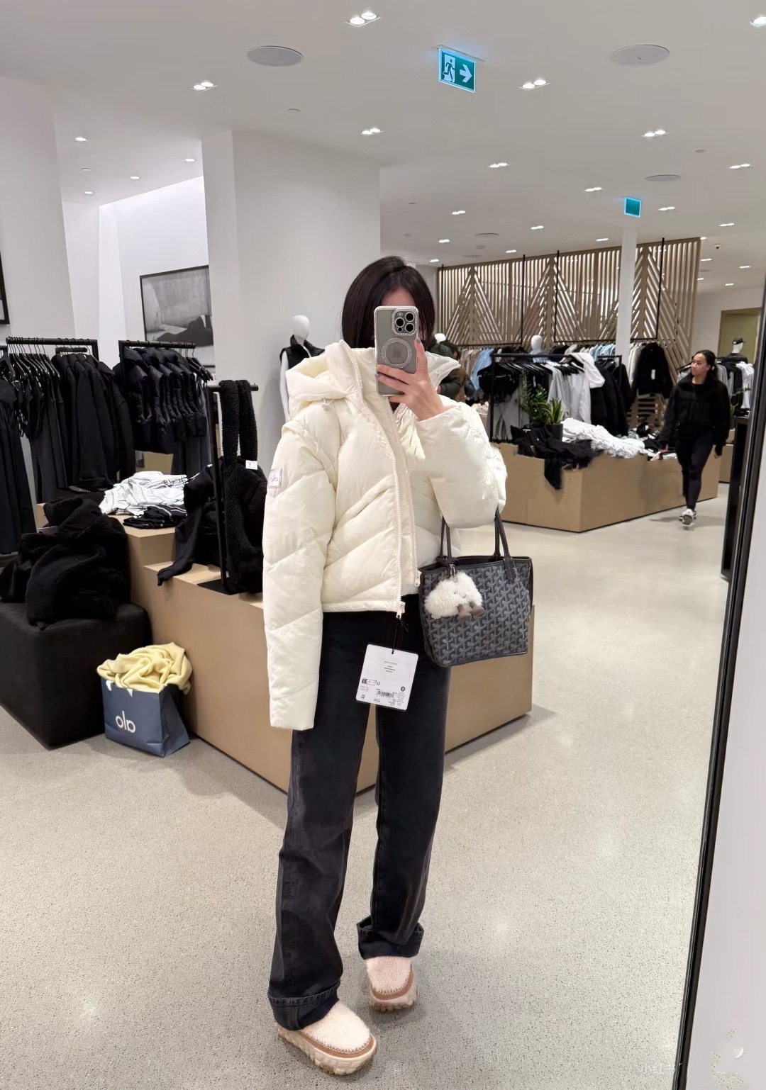 Alo jacket lounge white yoga