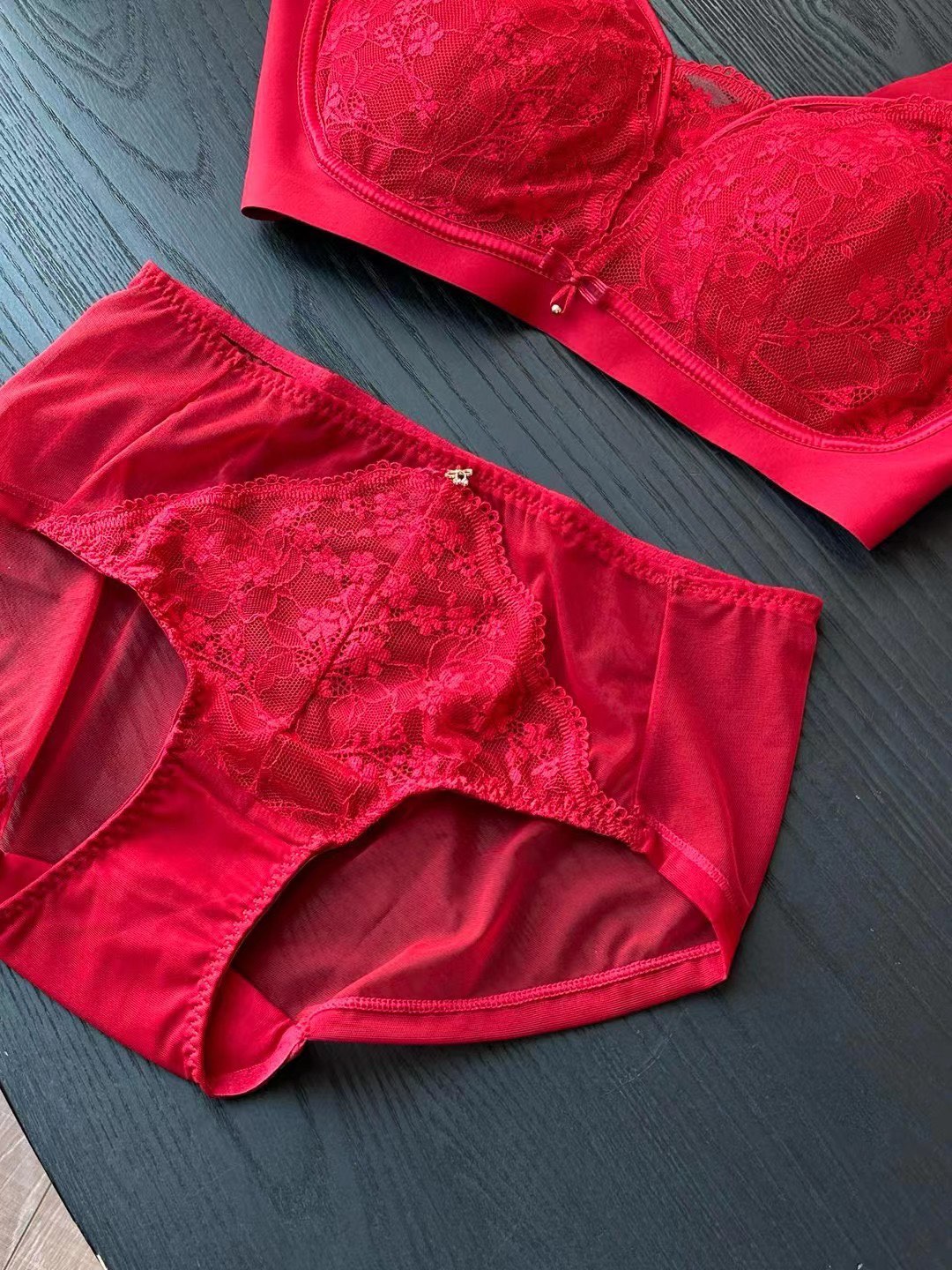 LP 2025 New Year Red Lingerie Set - Comprehensive 6