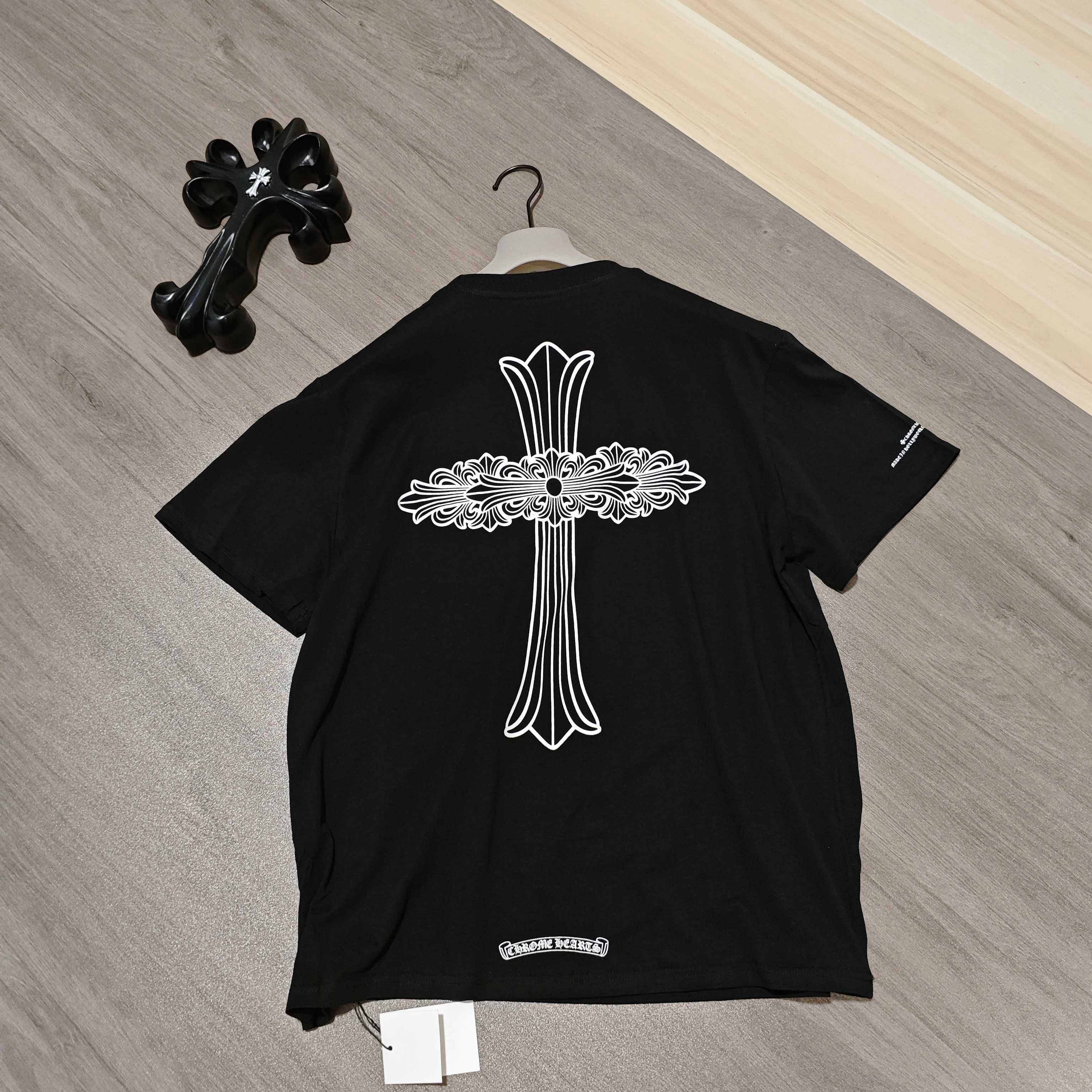 Chrome Hearts Chrome Hearts克罗心梵文大十字架短袖
