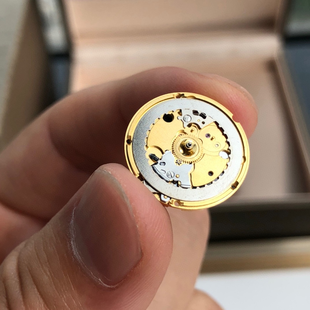 原装依塔集团专供宝格丽品牌机芯