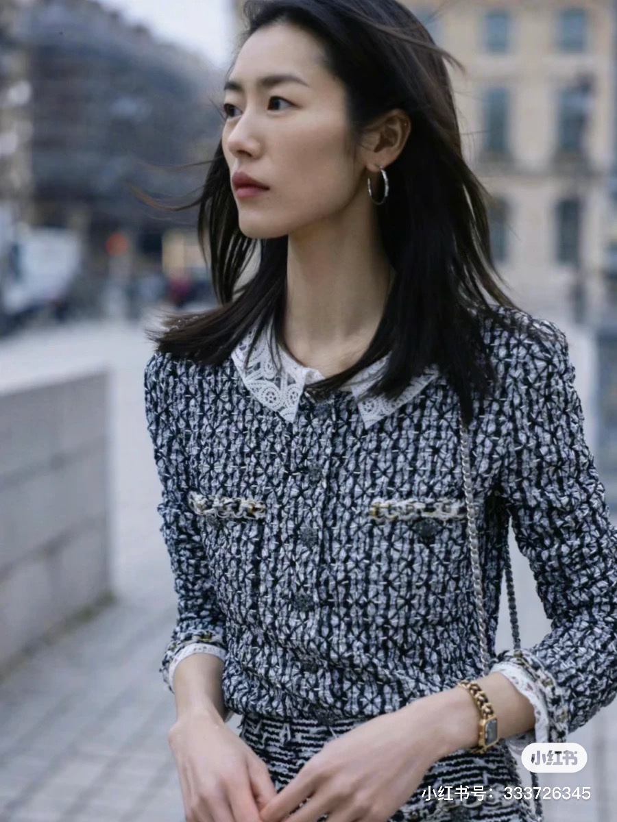 Refinement of Chinese Classics: Enhanced Materials, Techniques, and Style - 图片 7