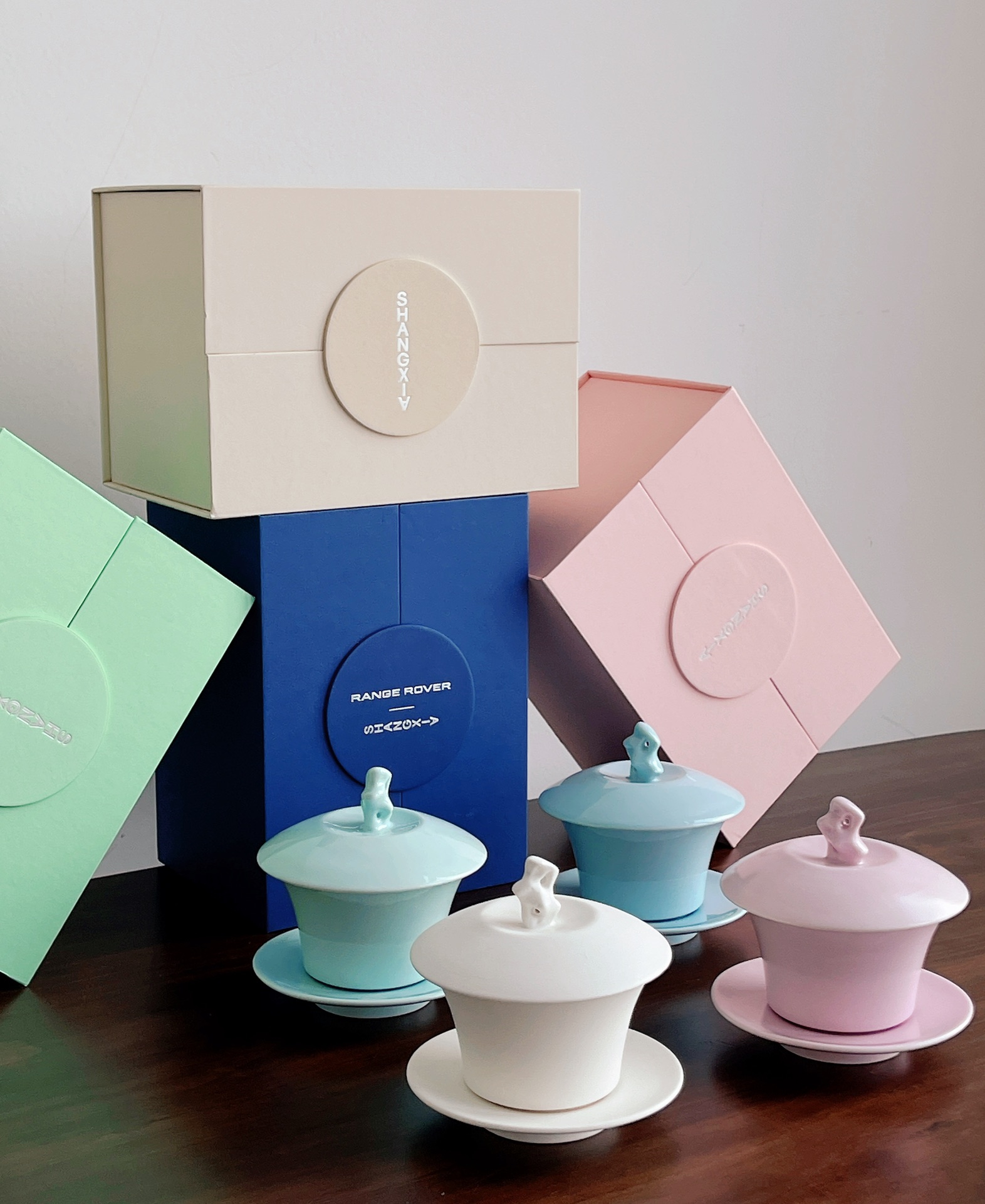 The lidded cup, also known as the "Three Talent Cup", was once a traditi - Lifestyle