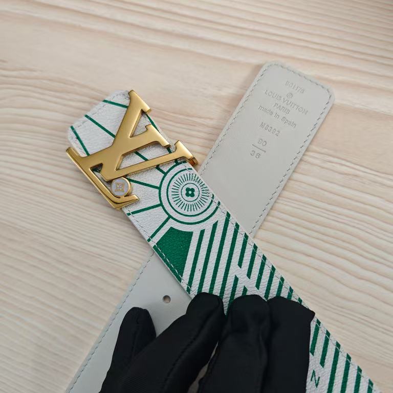 Louis Vuitton Initials 40mm Reversible Belt Green/White Damier Canvas 5 i1756960830498 5215 0 3