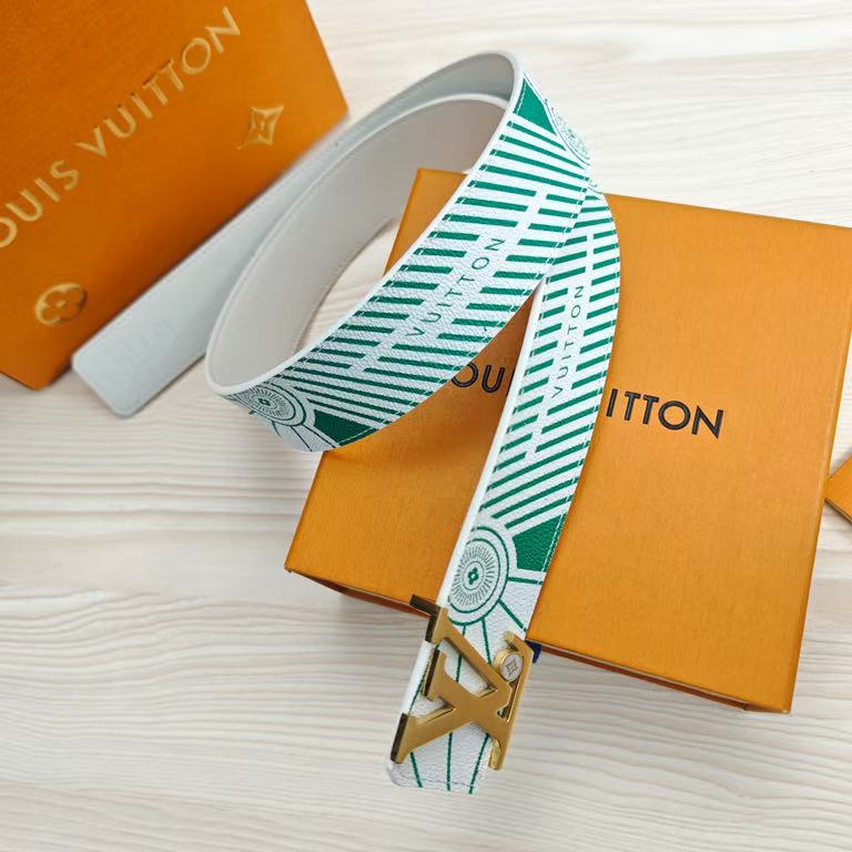 Louis Vuitton Initials 40mm Reversible Belt Green/White Damier Canvas 10 i1756960831200 7314 0 8