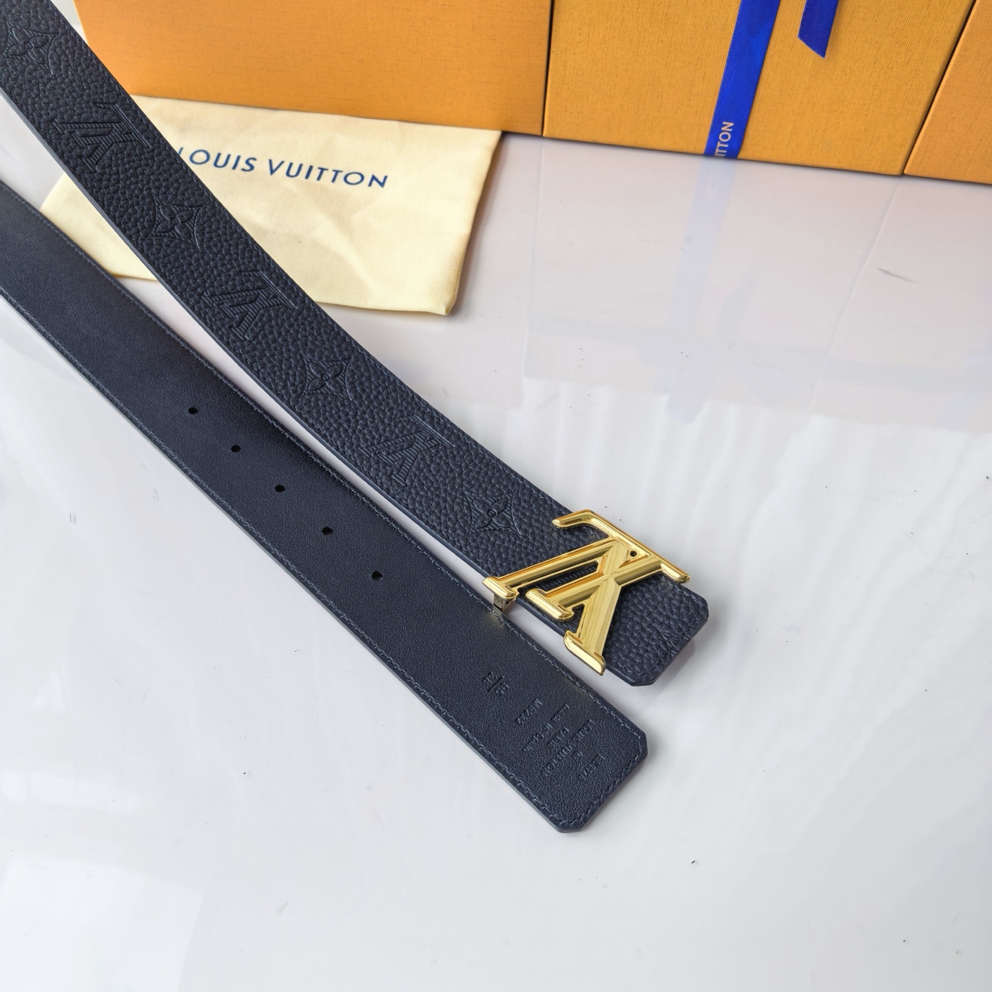 驴家法国🇫🇷原厂皮料 荔枝压花纹路搭配意大利🇮🇹进口尺寸4.0cm 精品五金进口炉内五金