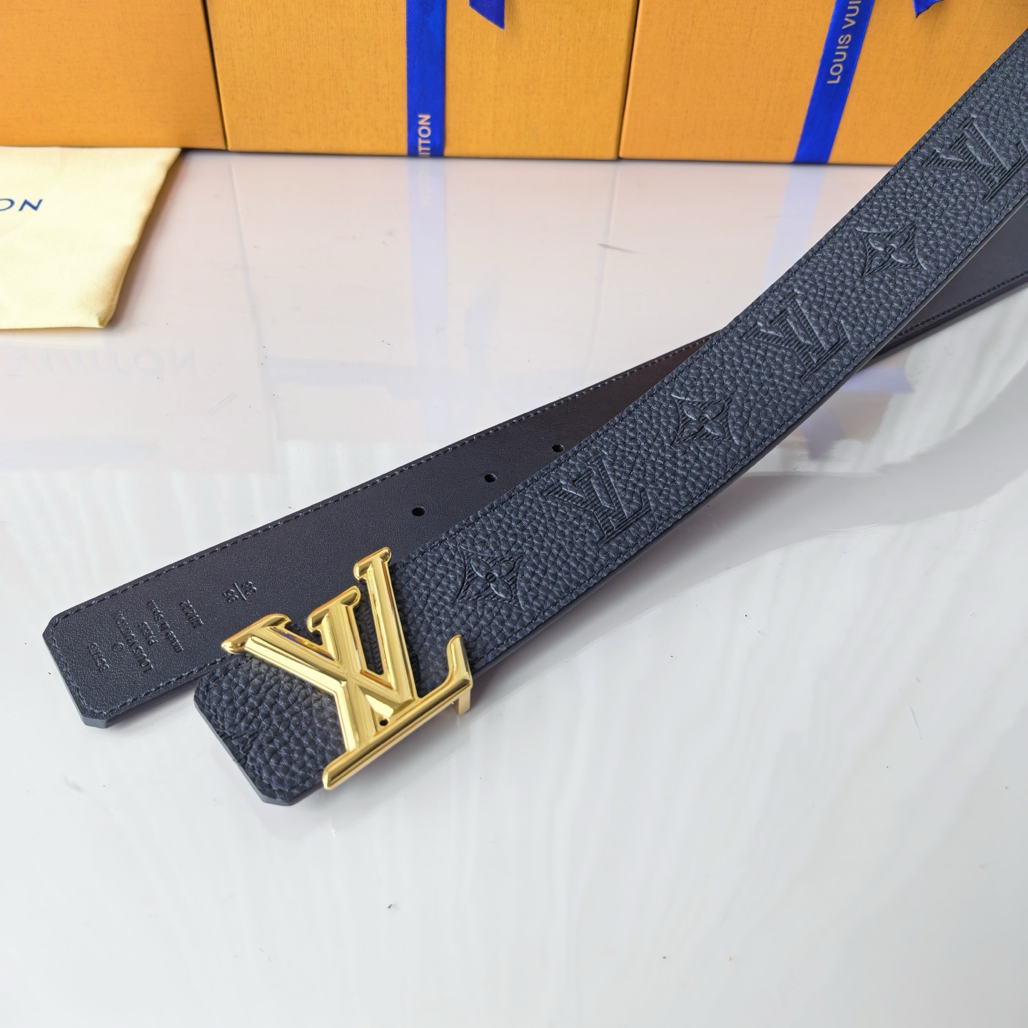 驴家法国🇫🇷原厂皮料 荔枝压花纹路搭配意大利🇮🇹进口尺寸4.0cm 精品五金进口炉内五金