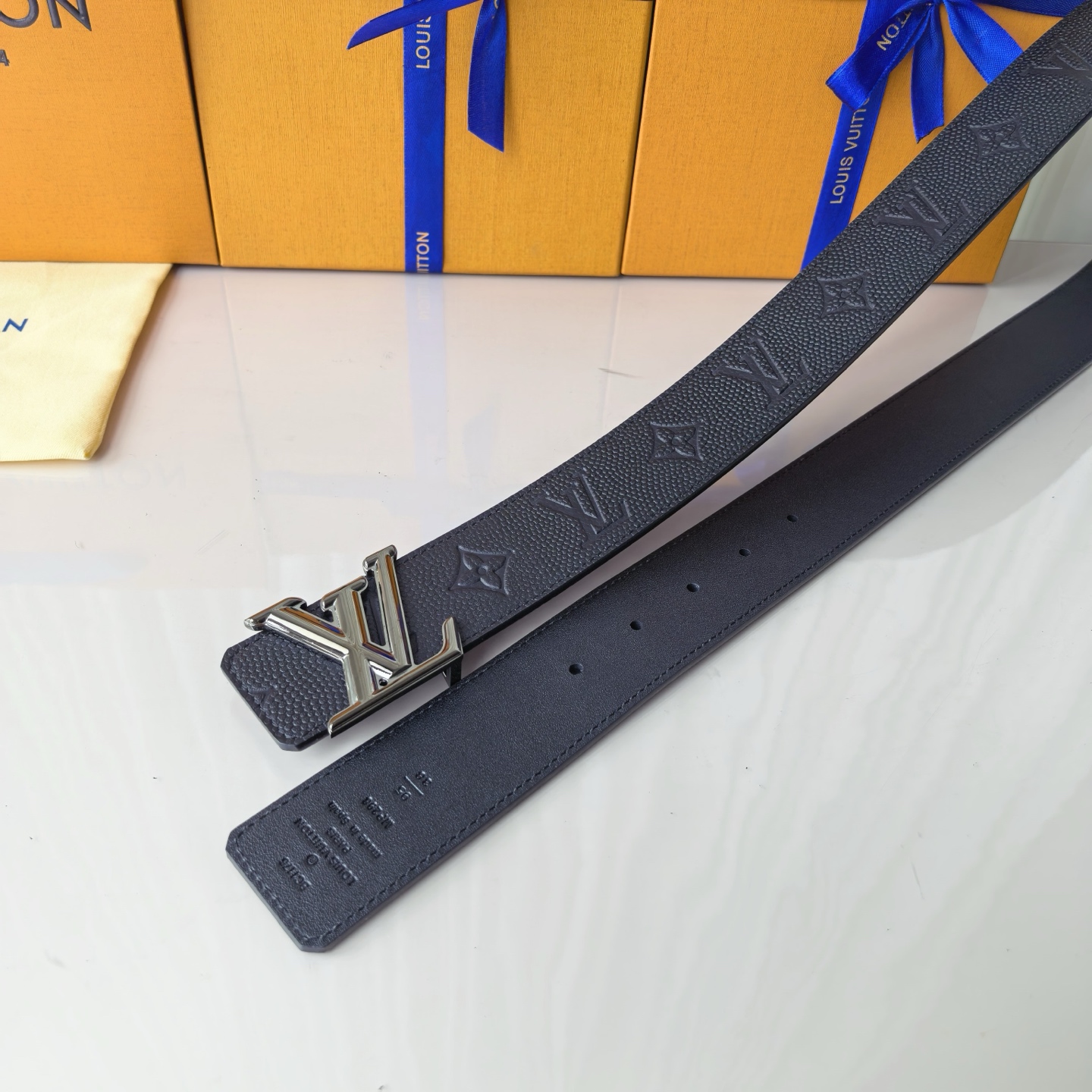 驴家法国🇫🇷原厂皮料 荔枝压花纹路搭配意大利🇮🇹进口尺寸4.0cm 精品五金进口炉内五金