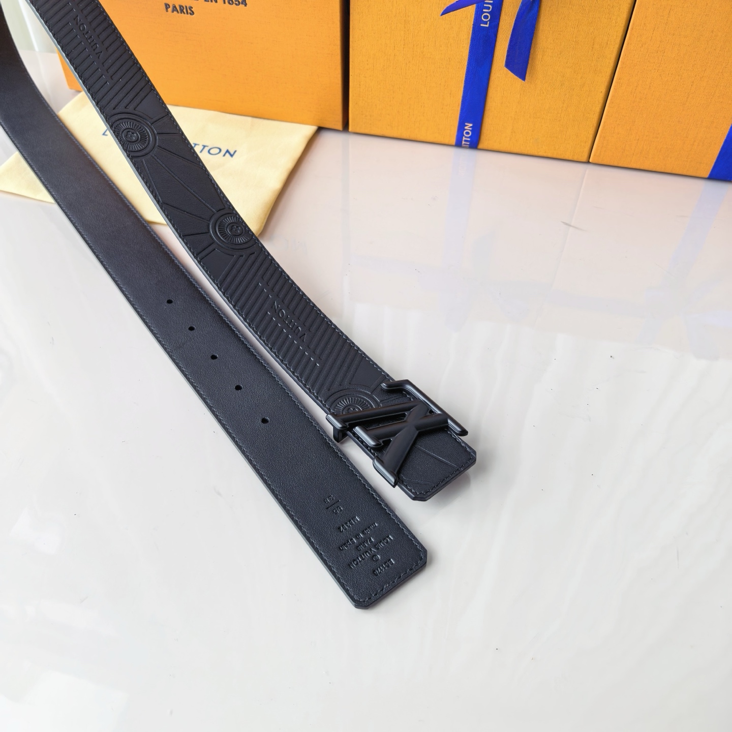 驴家法国🇫🇷原厂皮料 荔枝压花纹路搭配意大利🇮🇹进口尺寸4.0cm 精品五金进口炉内五金