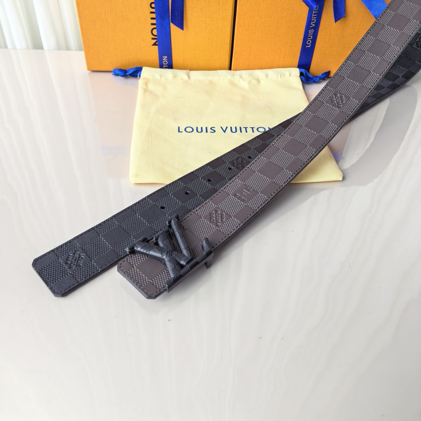 驴家法国🇫🇷原厂皮料双面压格搭配意大利🇮🇹进口尺寸4.0cm 精品五金进口炉内五金