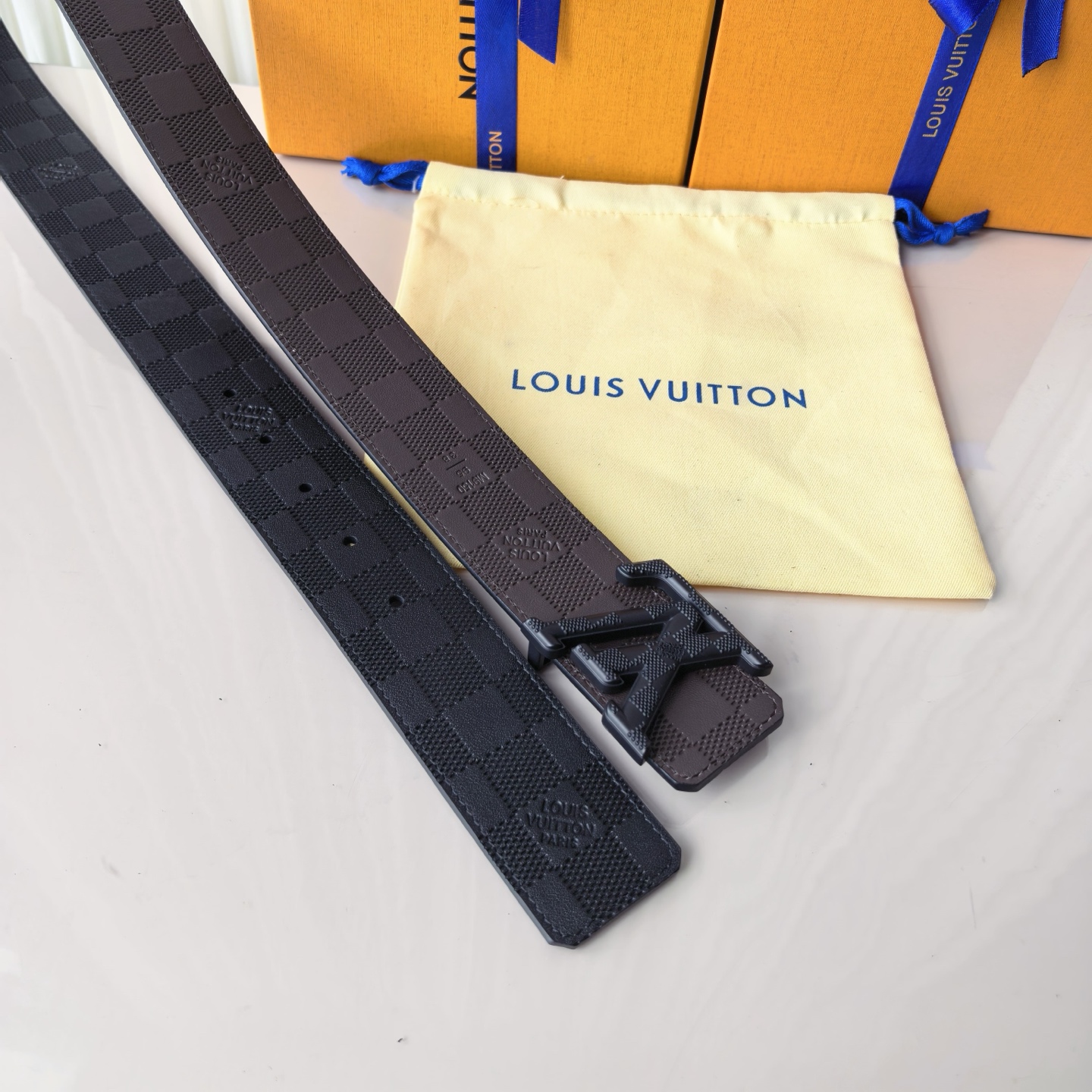 驴家法国🇫🇷原厂皮料双面压格搭配意大利🇮🇹进口尺寸4.0cm 精品五金进口炉内五金