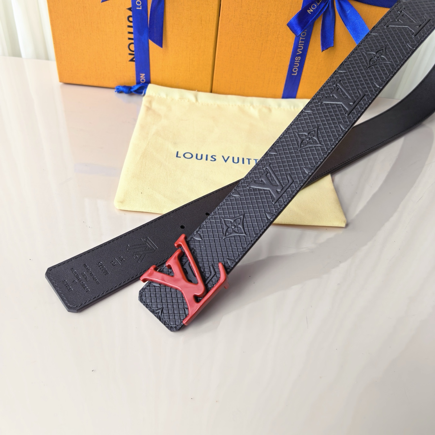 驴家法国🇫🇷原厂皮料荔枝压花搭配意大利🇮🇹进口尺寸4.0cm 精品五金进口炉内五金
