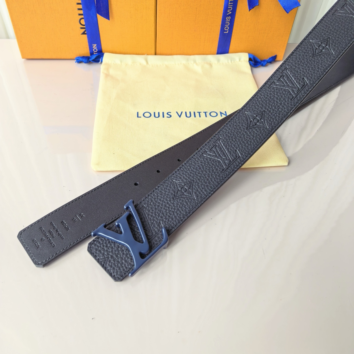 驴家法国🇫🇷原厂皮料荔枝压花搭配意大利🇮🇹进口尺寸4.0cm 精品五金进口炉内五金