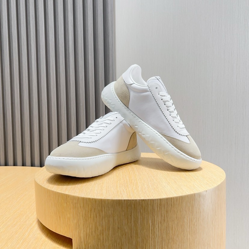 Bottega Veneta White Leather & Suede Trim Basket Sneakers 6 i1744824150480 4035 0 4