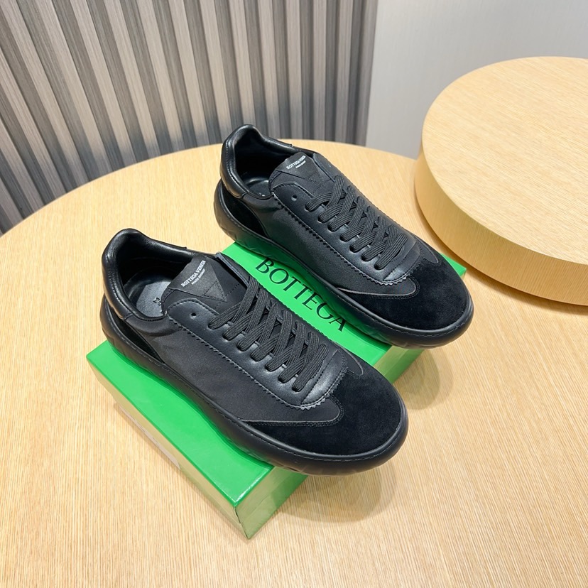 Bottega Veneta Men's Black Leather & Suede Low-Top Sneakers - Size 38-45 2 i1744824215117 9624 0 0