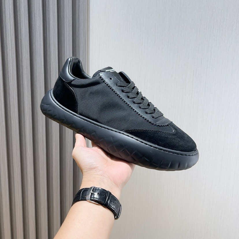 Bottega Veneta Men's Black Leather & Suede Low-Top Sneakers - Size 38-45 3 i1744824216576 2914 0 1