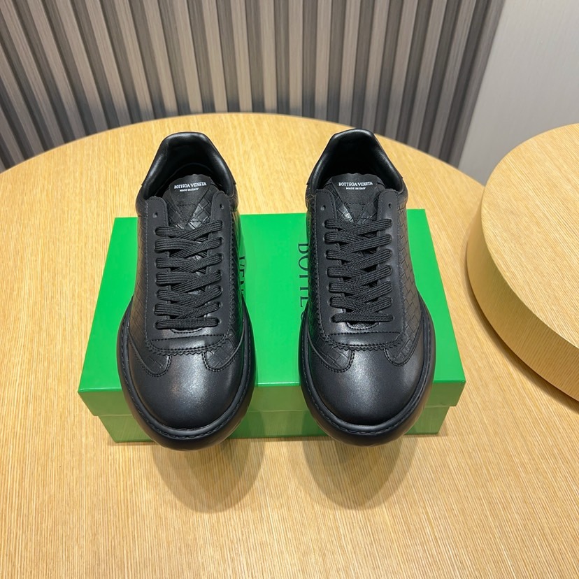 Bottega Veneta Men's Woven Leather Sneakers Lace-Up Shoes, Black, Sizes 38-45 2 i1744825582698 4023 0 0