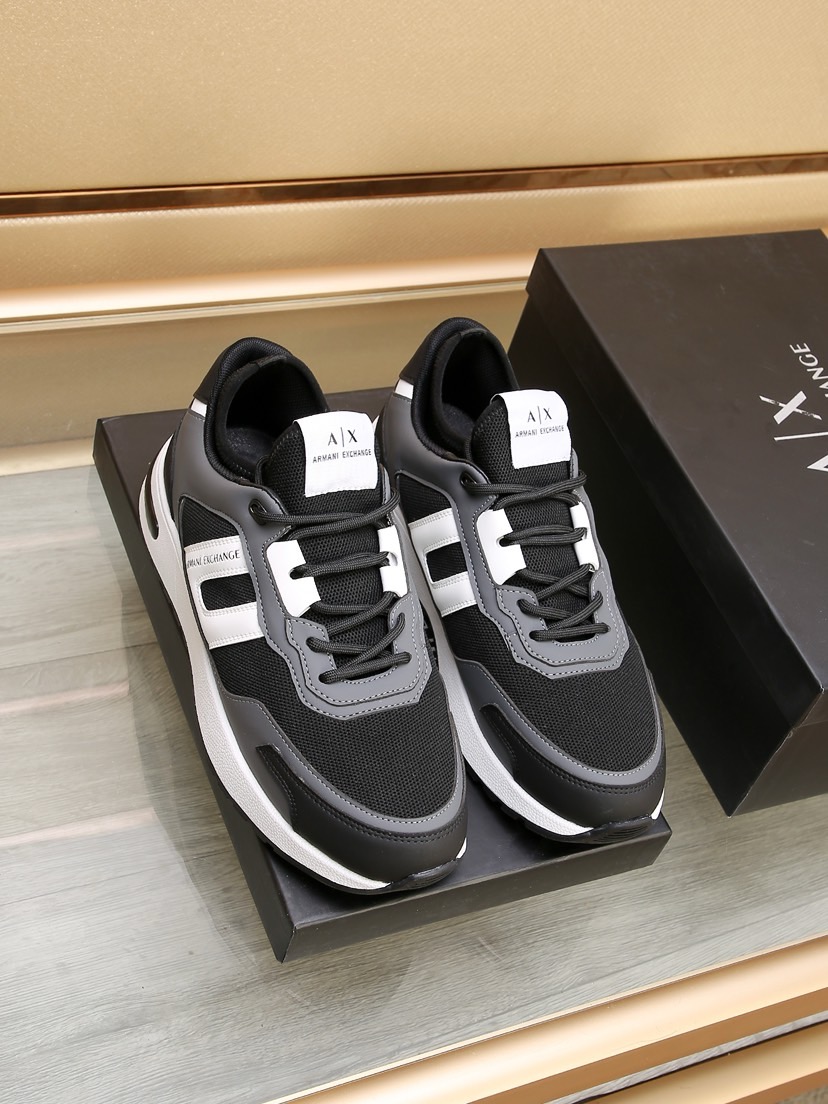 NO:620973,Factory [Armani] Armani's new fashionable men's sports shoes are carefully crafted into an international brand. This casual shoe combines high-quality fabrics and exquisite craftsmanship. The upper is made of original breathable fabric!  Breathable mesh lining sheepskin foot pads. The upper foot effect is handsome and stylish. The lightweight TPU outsole makes the foot feel light and comfortable!  Fine workmanship, worth owning Size38-44 (45 is custom-made and non-refundable), armani, armani, sneakers, sheepskin19860909工厂【Armani】阿玛尼新款时尚男士运动鞋精心打造国际品牌 此款休闲鞋集优质面料与精湛工艺于一身,鞋面选用原版透气布料制成！透气网布内里羊皮垫脚.上脚效果帅气有型,轻质TPU大底,脚感轻便舒适！做工精细,值得拥有 Size38-44（45定做不退换）,,armani,armani,sneakers,sheepskin,Men's shoes
